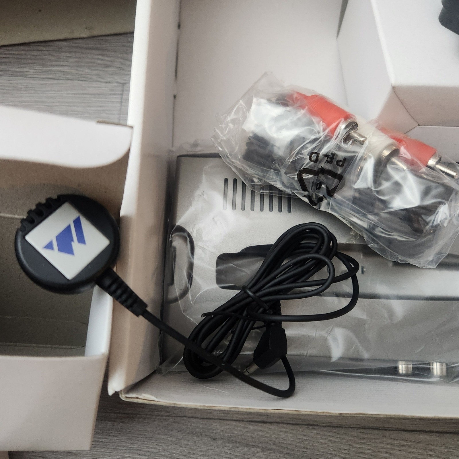 Williams Sound SoundPlus TV Infrared Listening System WIR 238 Under-the-Chin Set