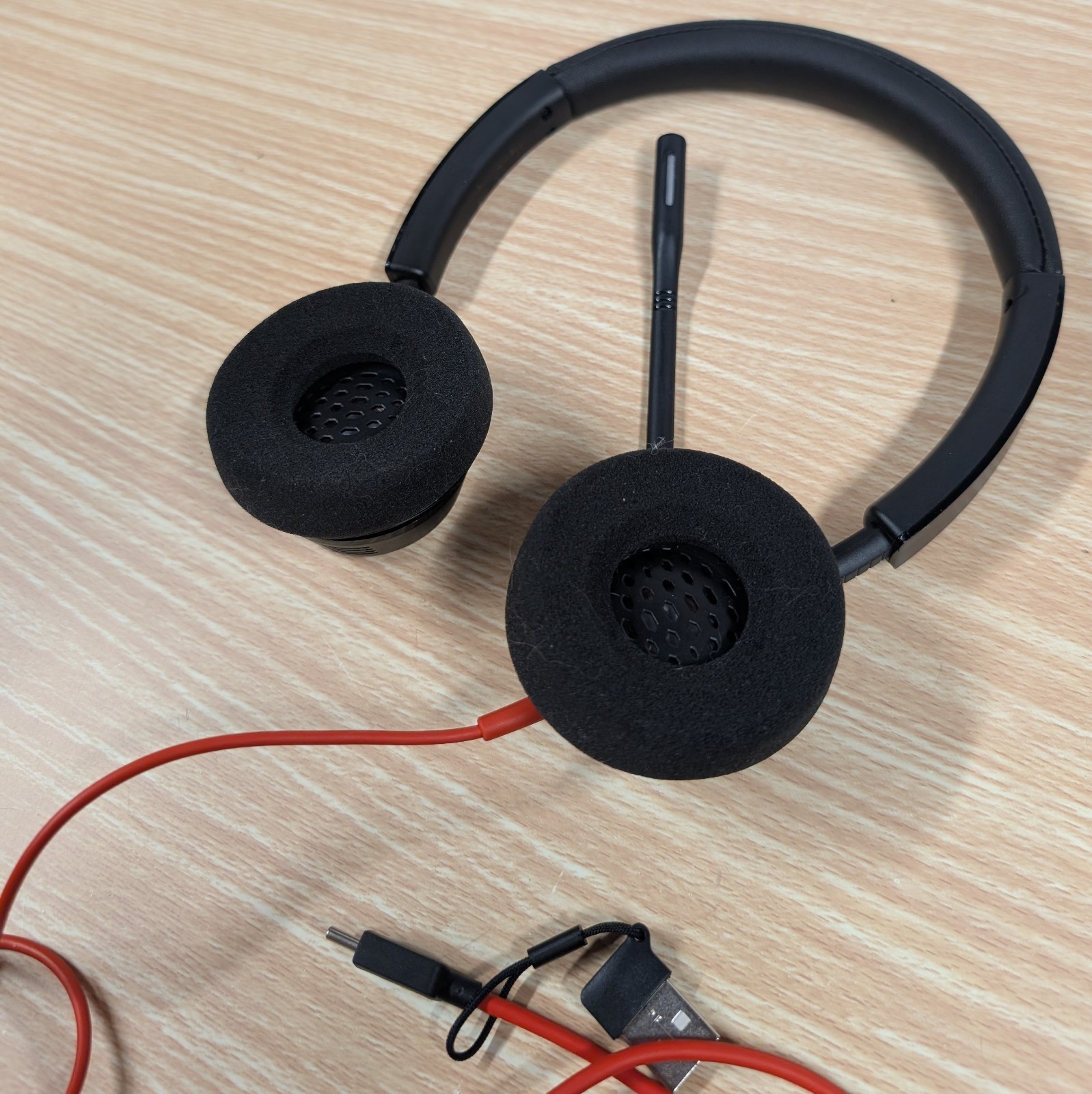 Plantronics Blackwire BW3320-M USB-A & C Wired Headset Headphones Volume