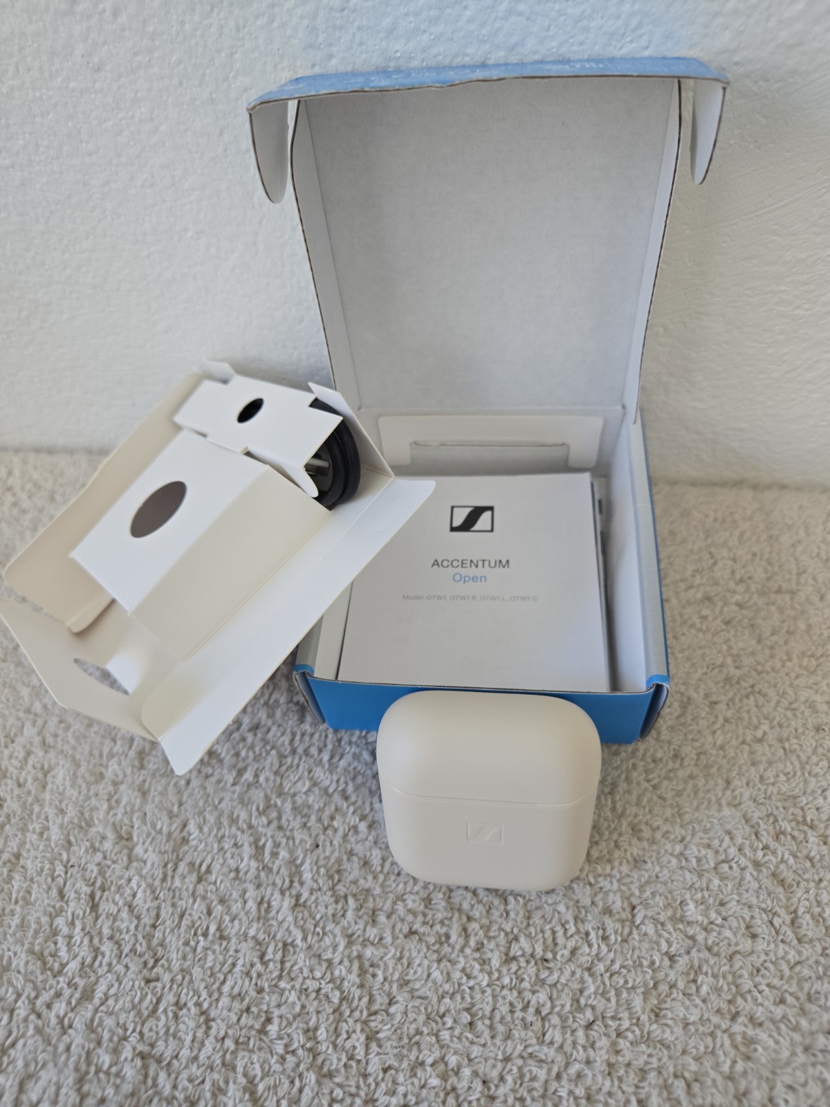 Sennheiser ACCENTUM Open Wireless Earbuds – Cream Open Box