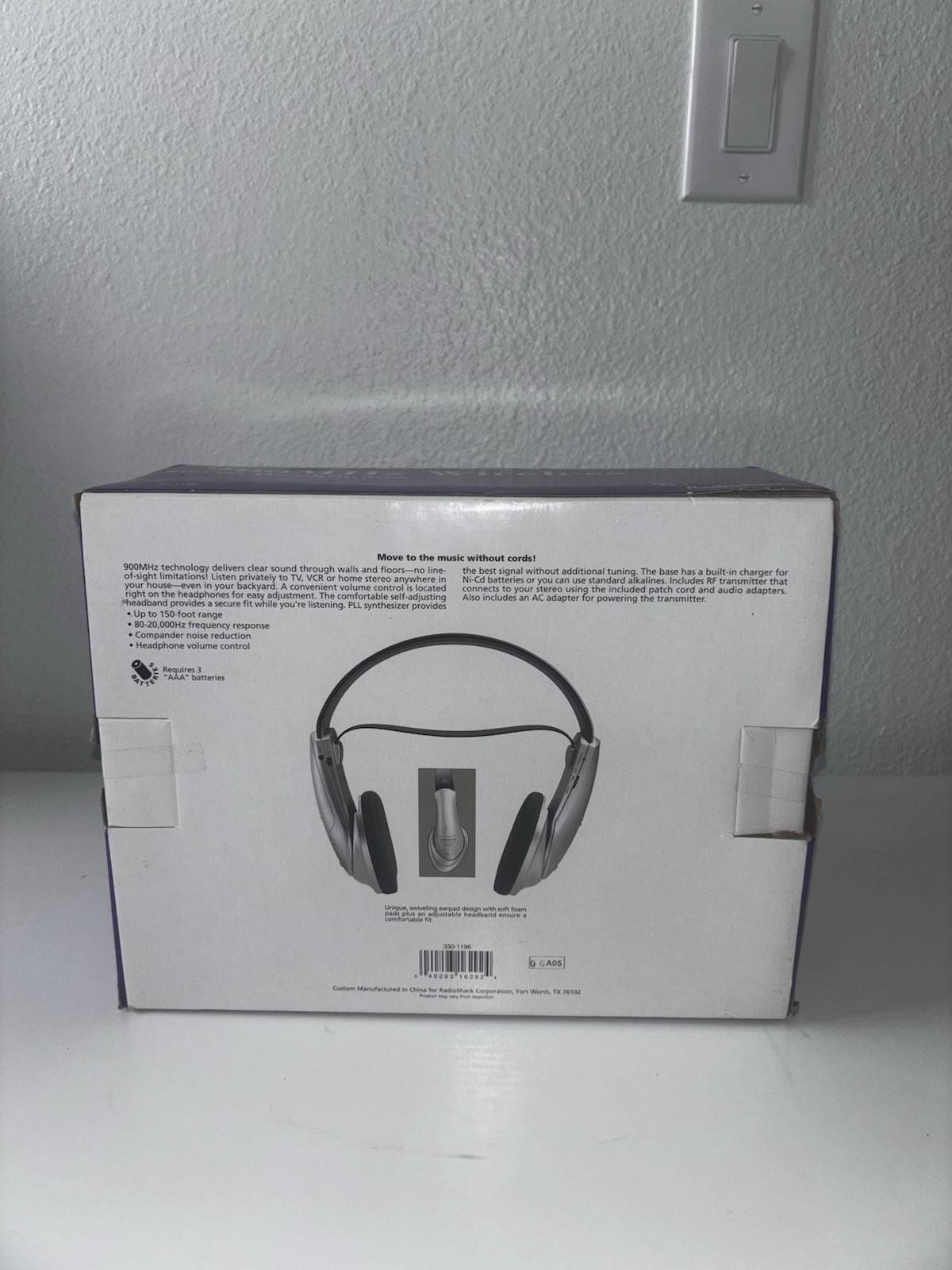 VTG Radio Shack 900MHZ Wireless Stereo Rechargeable Headphones 33-1196 –