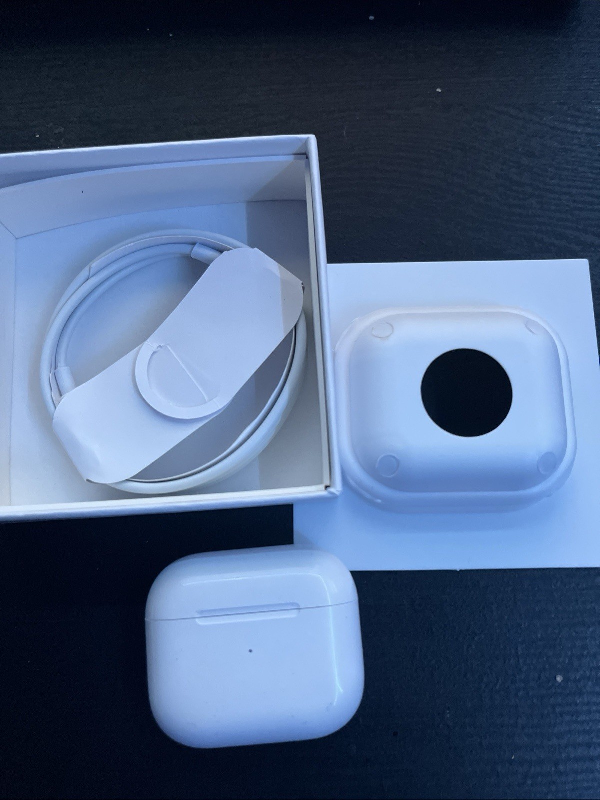 Apple AirPods (3rd Generation) White Wireless Bluetooth In-Ear Earbuds Mic