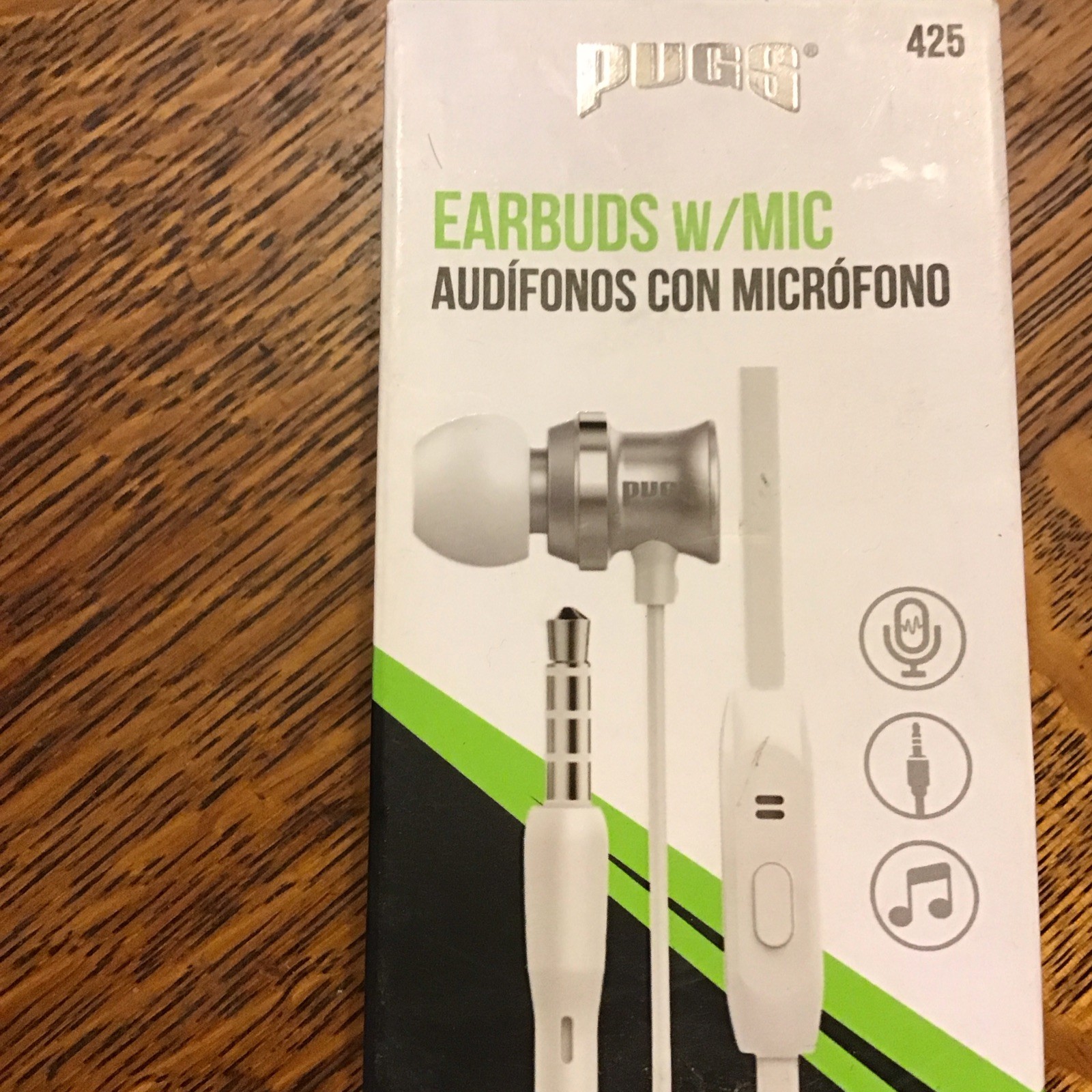 Pugs 425 In-Ear Earbuds White Silver, Built-in Mic, Tangle Resistant, 3.5mm Jack