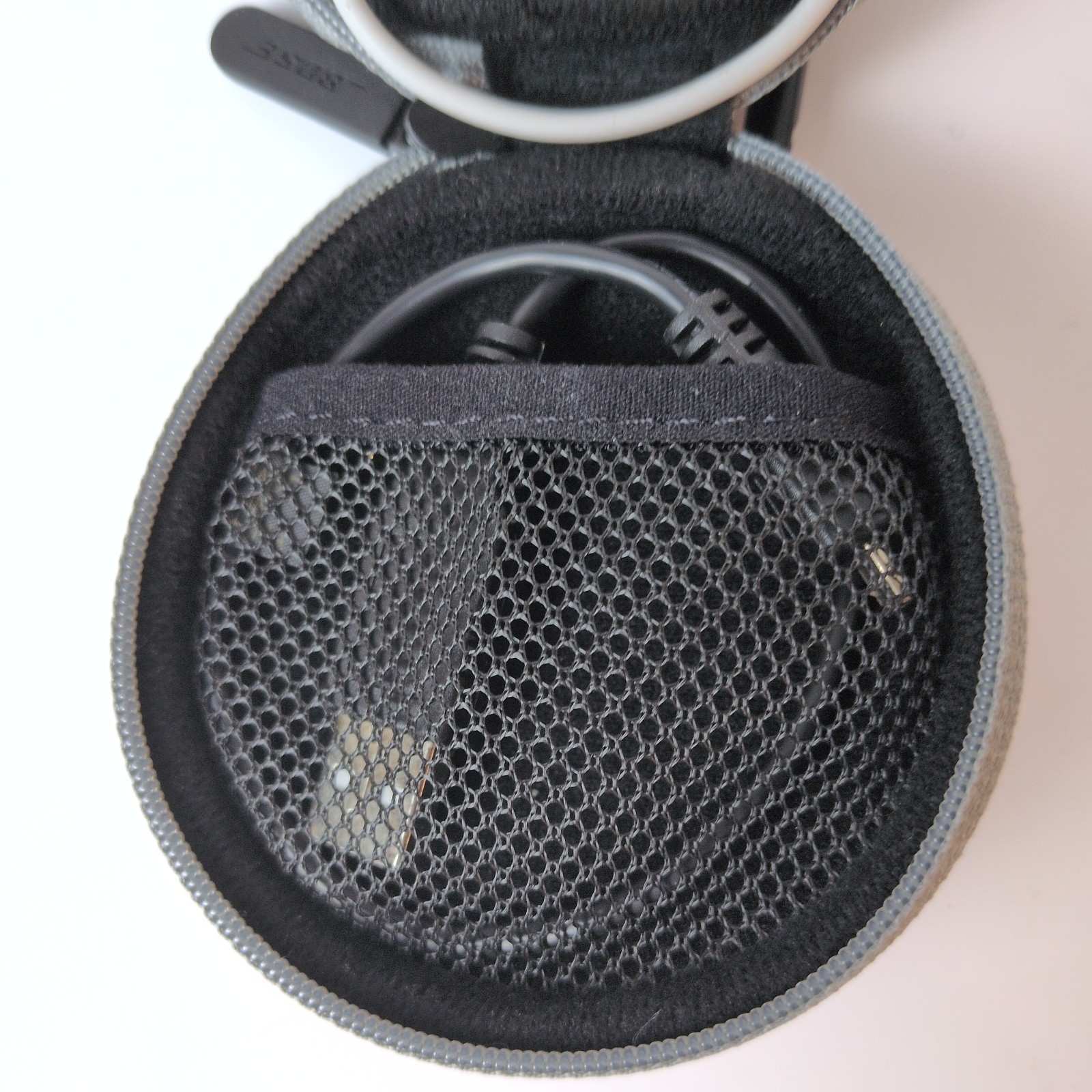 Bose SoundSport Wireless In Ear Bluetooth Sweat-Resistant Headphones Grey Yellow