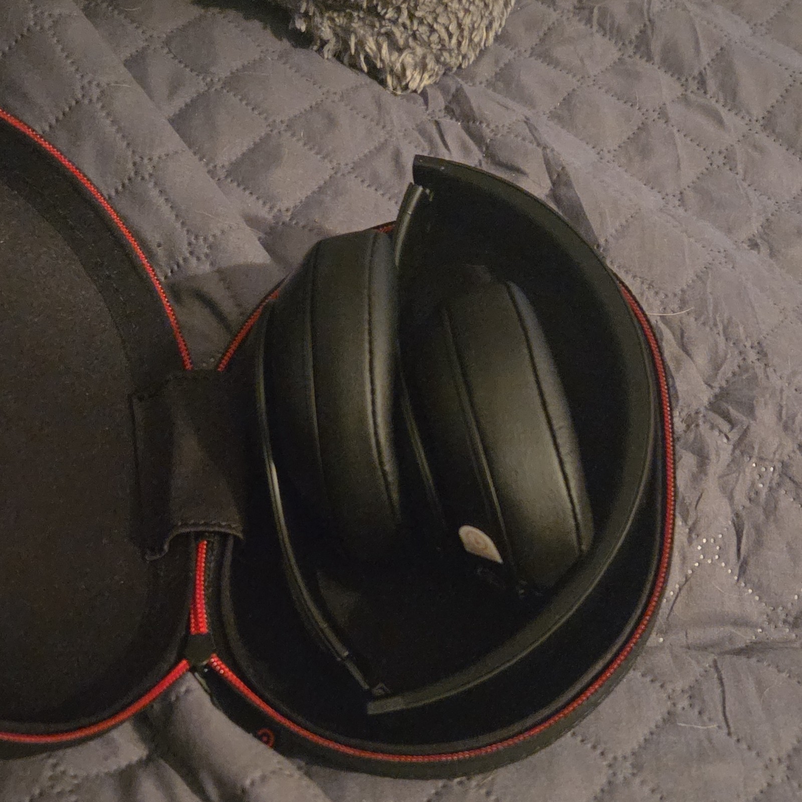 Beats by Dr. Dre Studio3 Wireless Over-Ear Headphones ANC w/ Carrying Case