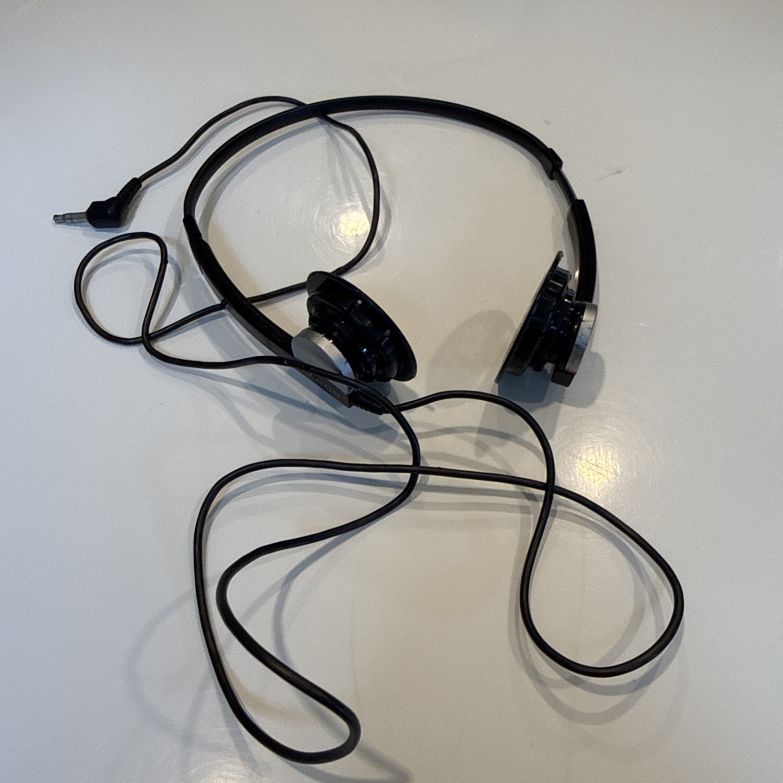 Super Rare Sony Headphones MDR-51 For Sony Professional Walkman working