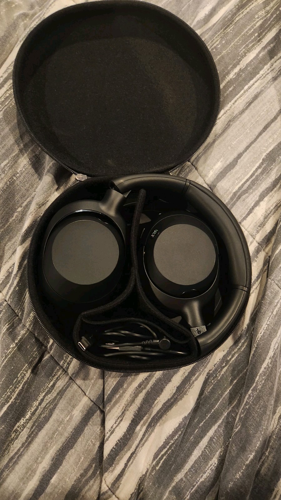 Sony ULT WEAR 900N Wireless Noise Canceling Bluetooth Headphones – Black