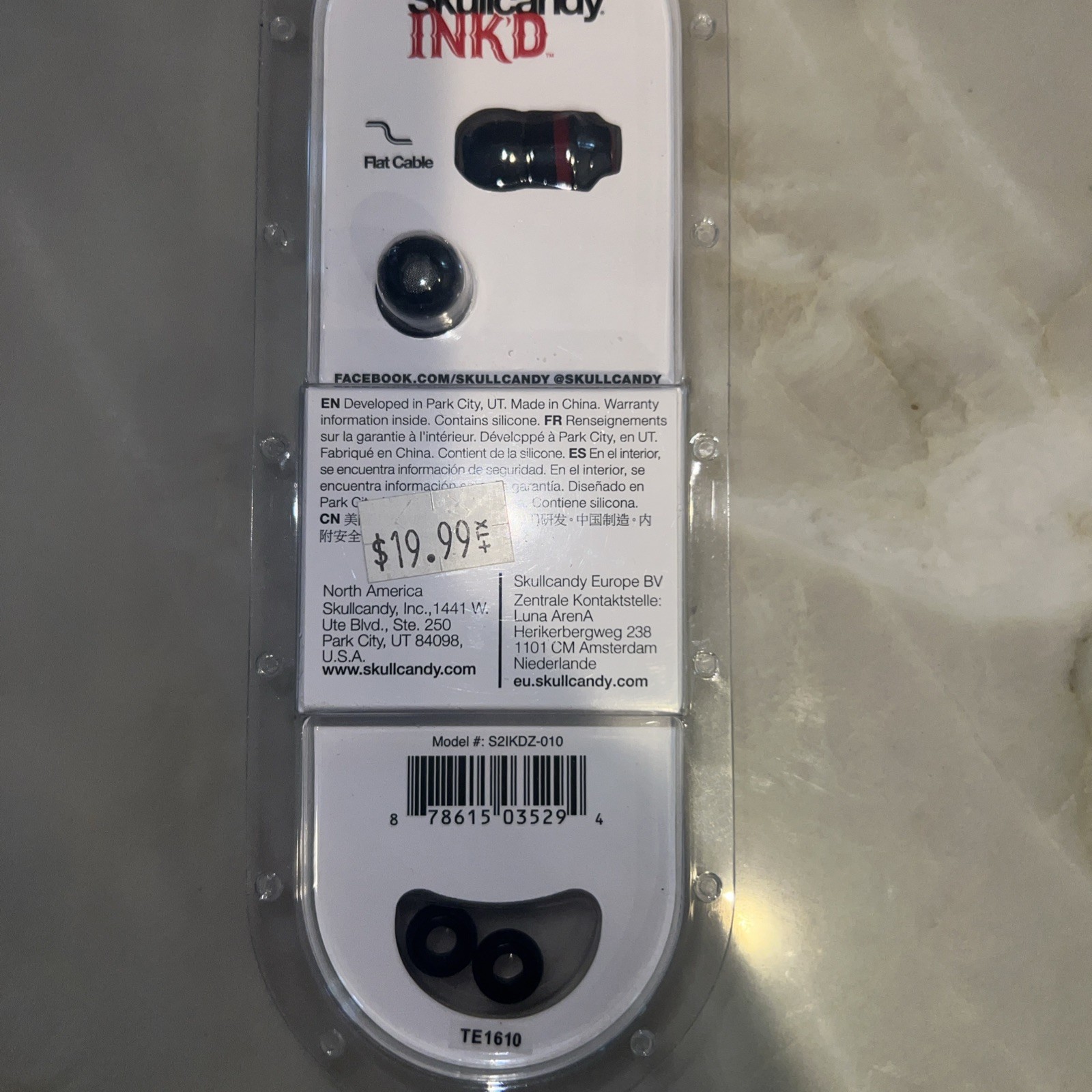 Skullcandy S2IKDZ-010 Earphones – Red New Sealed and not ever opened