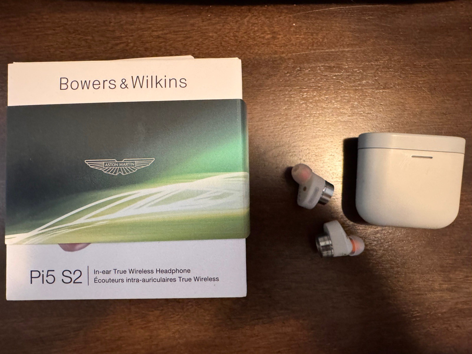 Bowers & Wilkins Pi5 S2 Cloud Gray Earphones