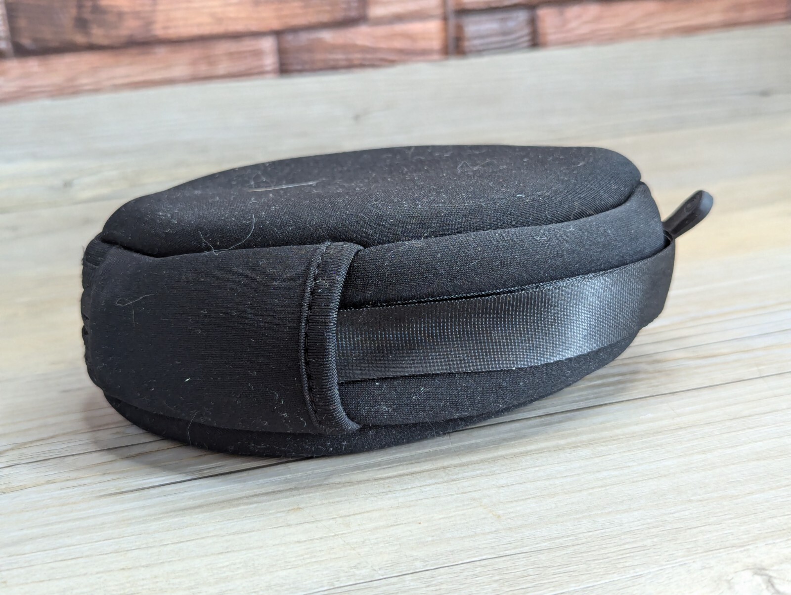 Beats by Dr. Dre Solo HD Black Over Ear Headphones 50″ Monster Cable Zipper Case