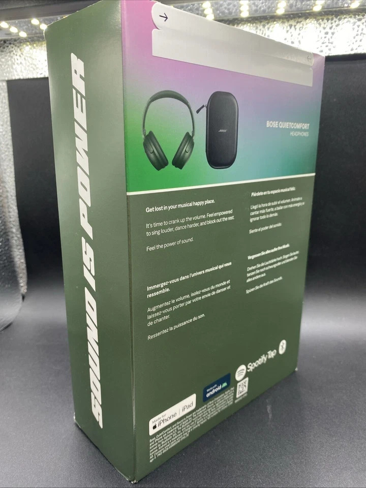 Bose QuietComfort Wireless Over-Ear Headphones – Green