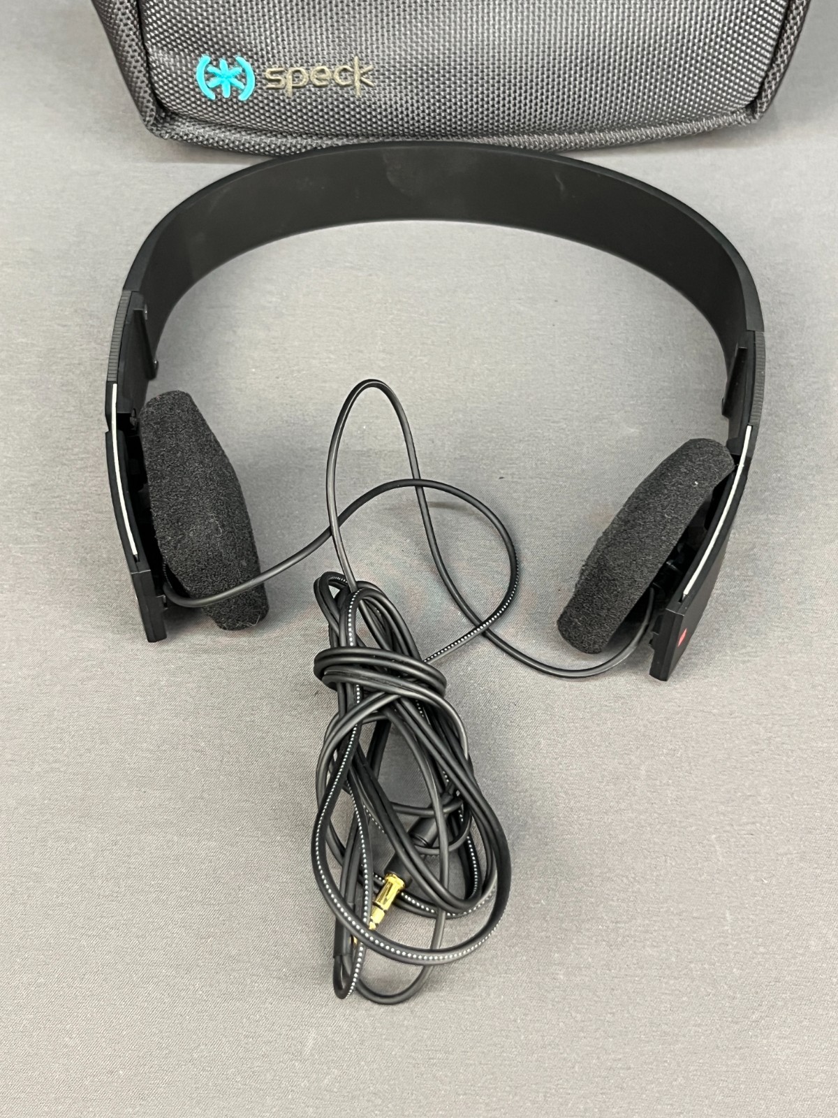 Bang & Olufsen Form 2 Headphones – Retro Classic in Iconic Design (1st Gen.) (5E