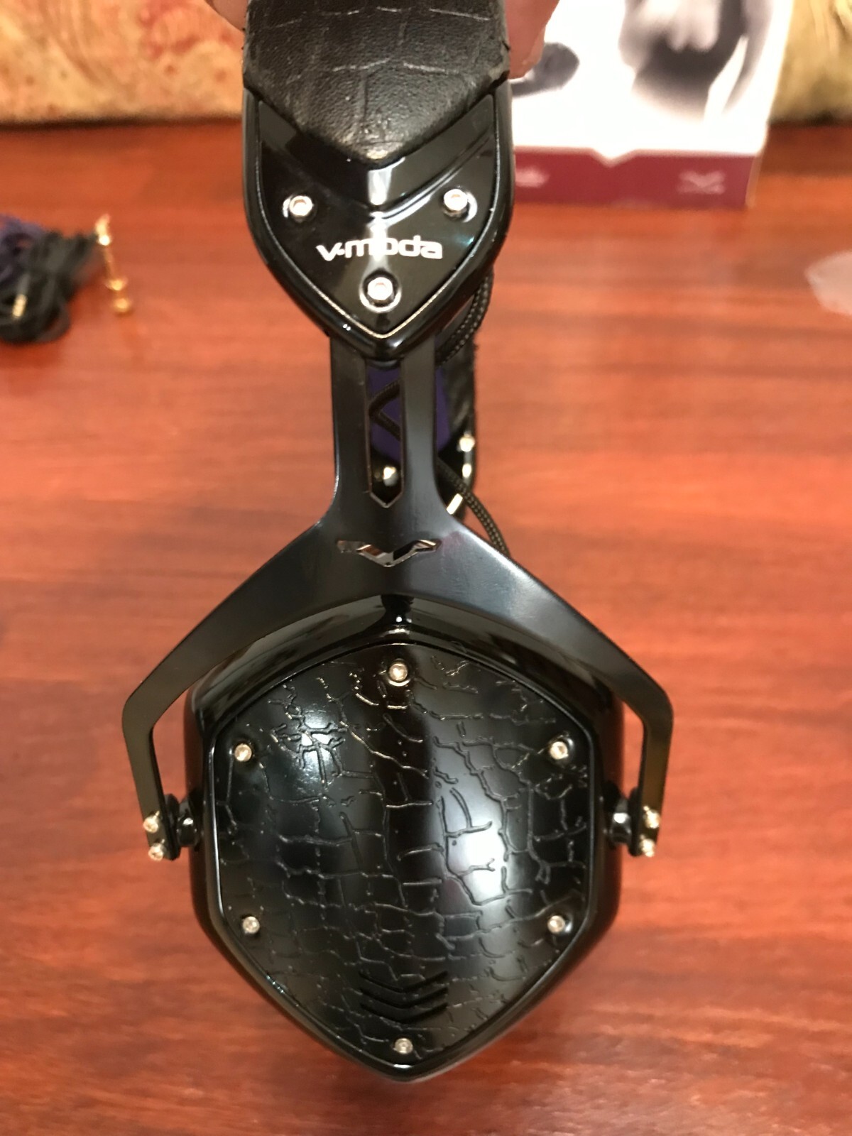 V-MODA Crossfade LP Nero (purple) – Black Leather Headphones