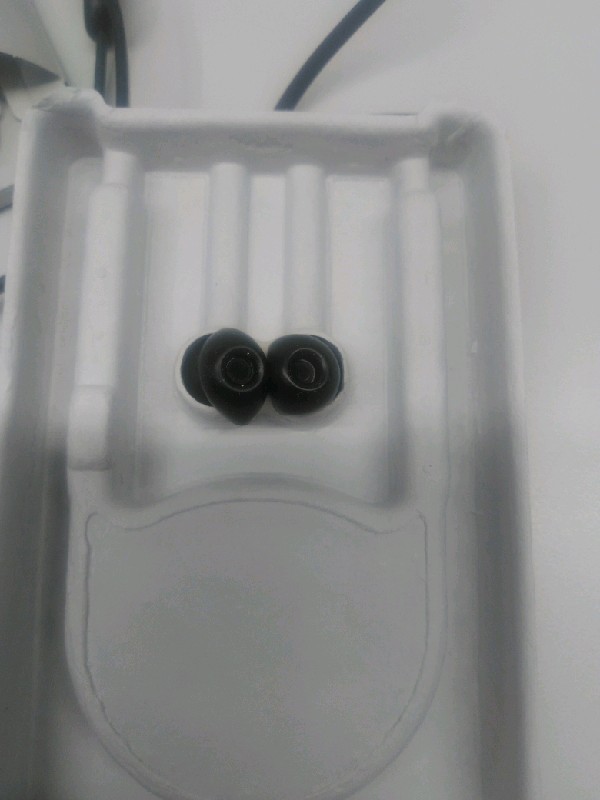 Beats Flex ‎MYMC2LL/A Wireless Earbuds Black Sound Isolation Built-in Microphone