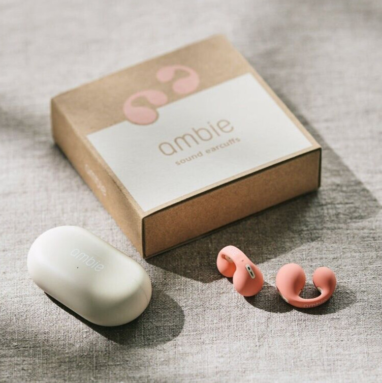 ambie Sound Earcuffs AM-TW02 Bluetooth USB Type-C Lithium-ion Battery JAPAN NEW