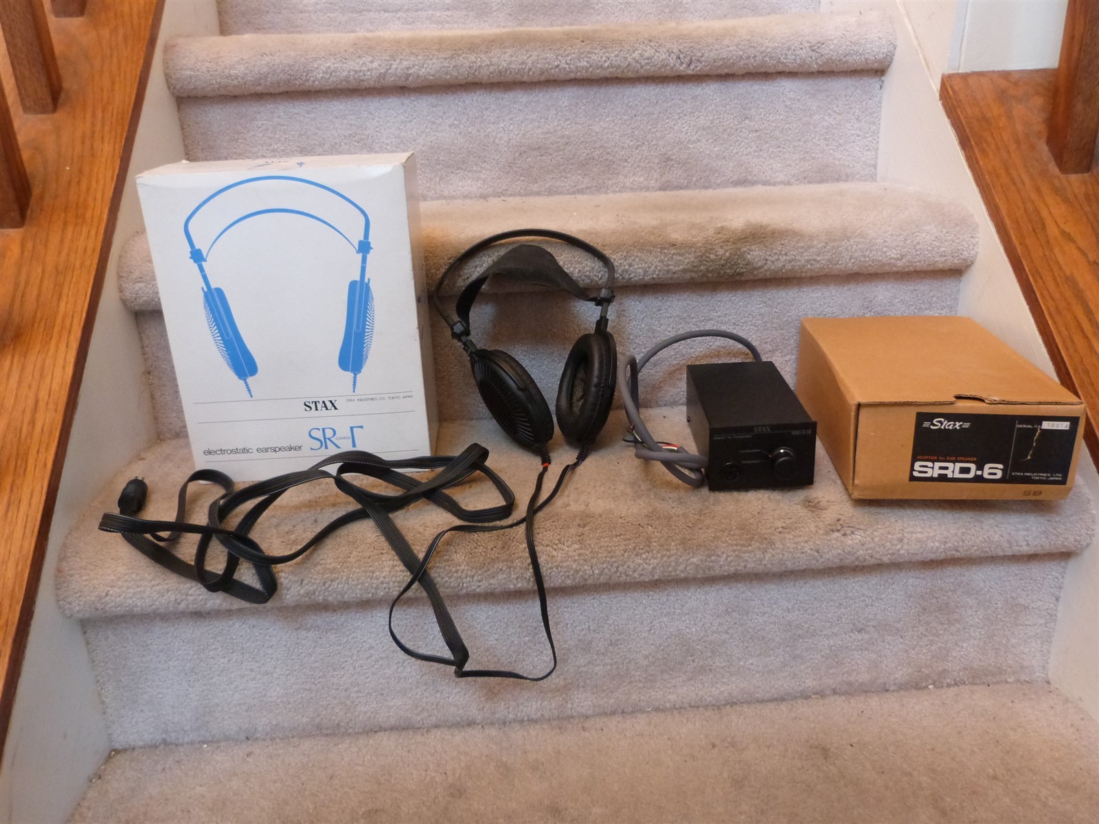 ~ STAX SR GAMMA Electrostatic Earspeaker Headphones & SRD-6/SB Adaptor IN BOXES