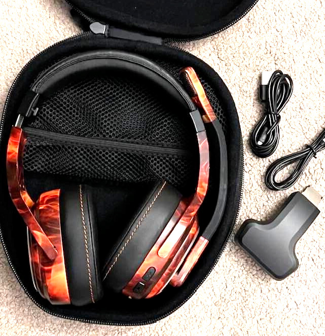 RAND MCNALLY CD220 CLEARDRYVE 220 RED CAMO FIRE HEADPHONES 6 MONTHS WARRANTY