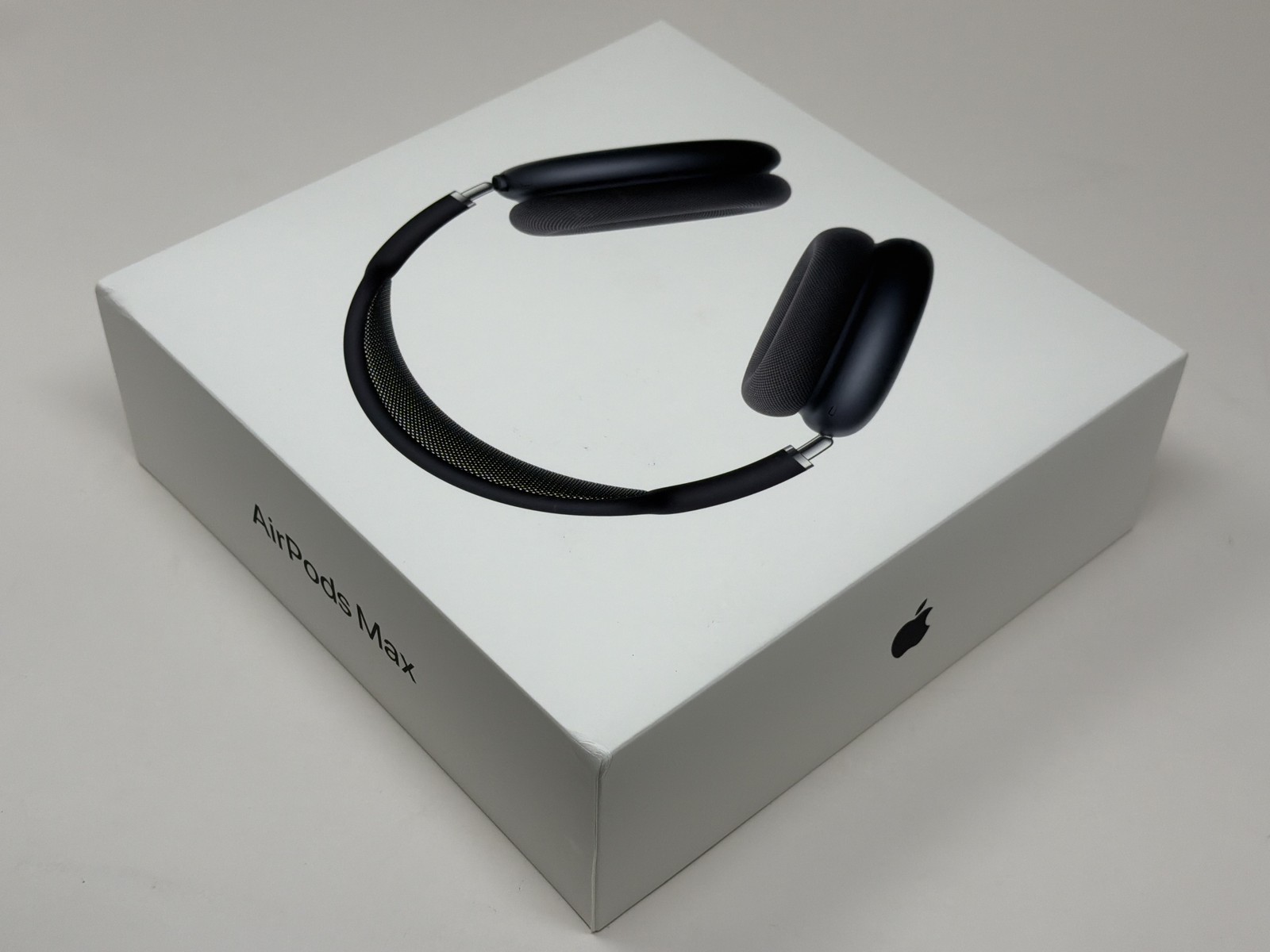 Apple AirPods Max 2 Midnight A3454 MHWK4AM/A NEW SEALED