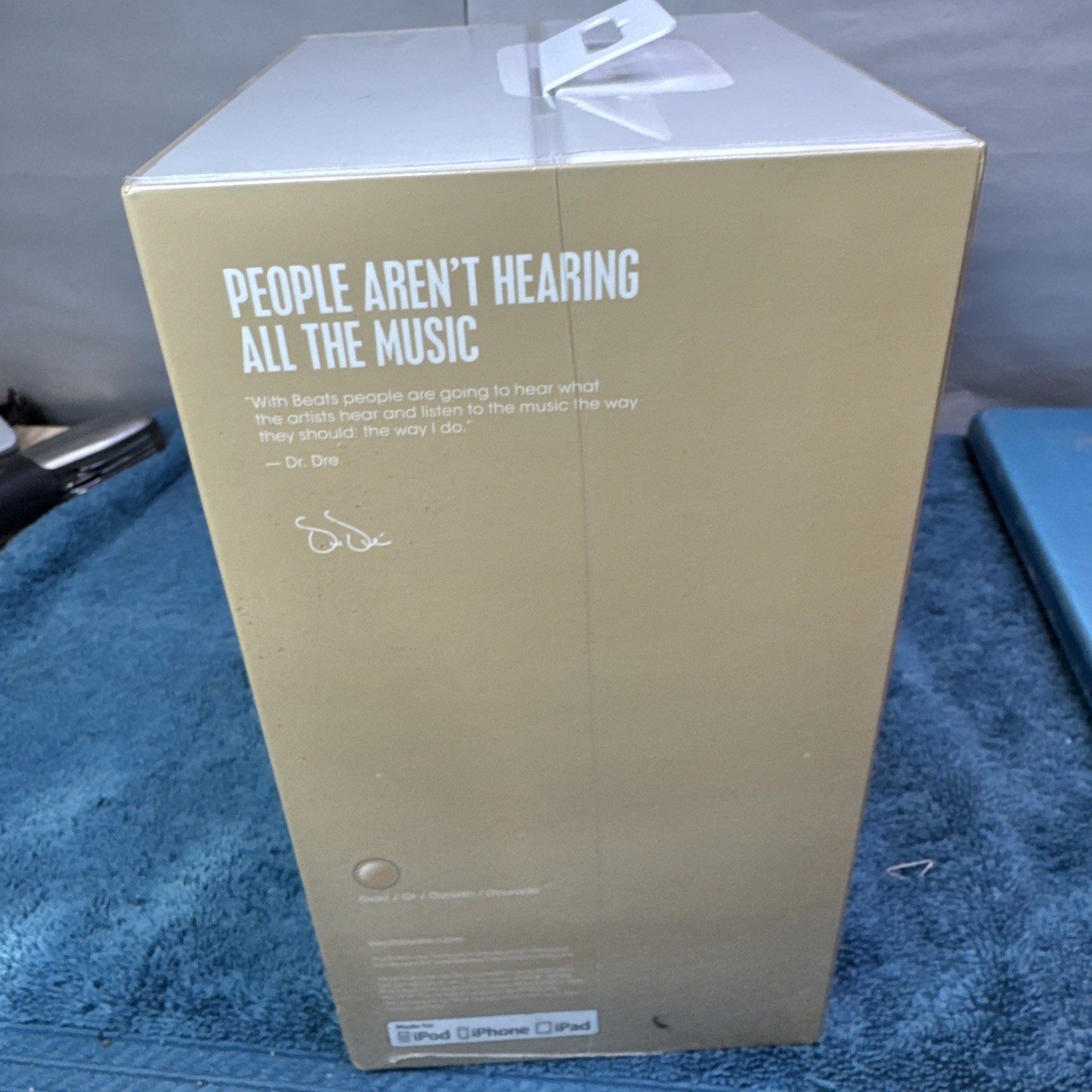 Beats Solo2 by Dr Dre Special Edition Wireless Headphones Gold New In Box Sealed