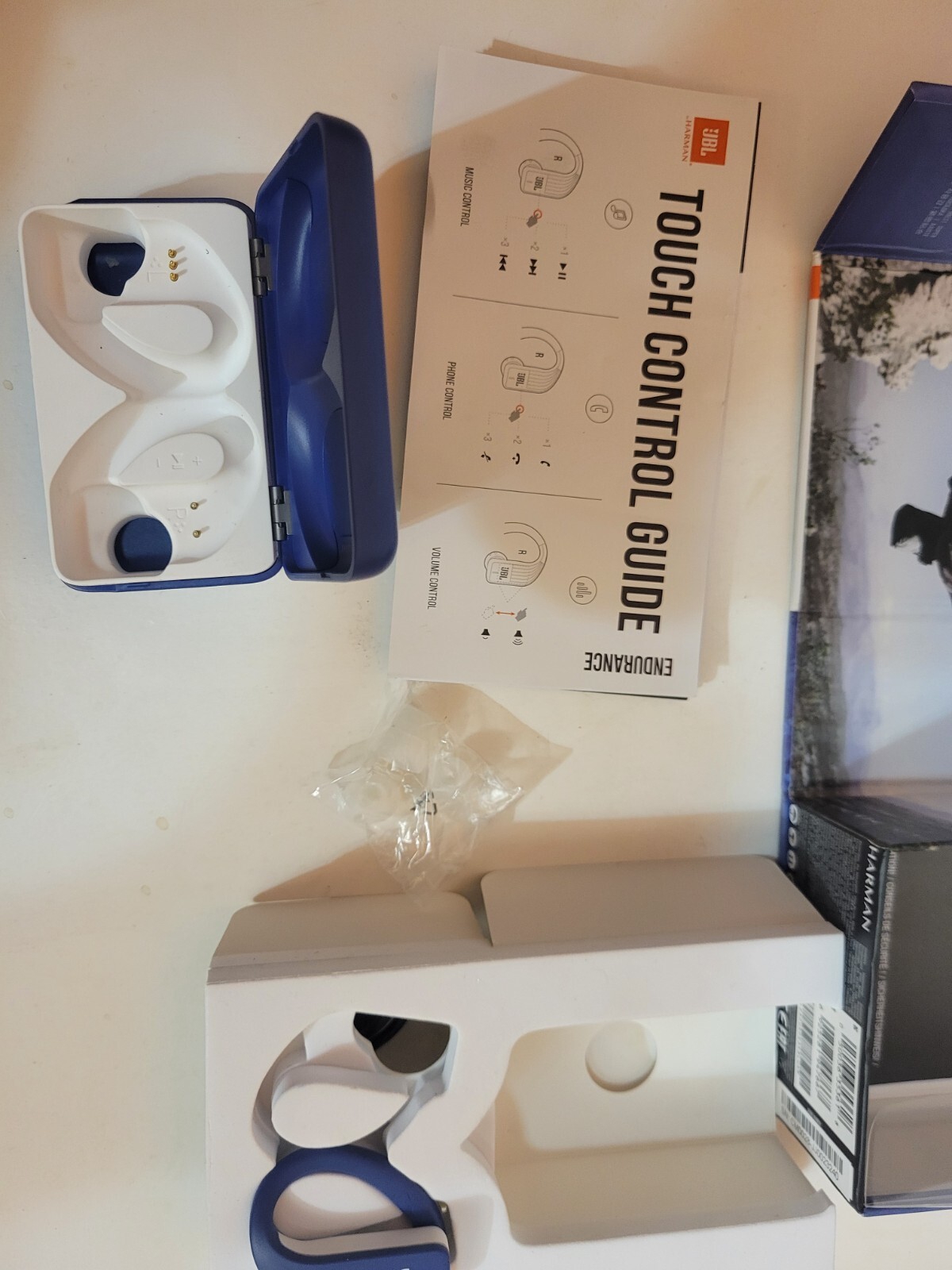 JBL Endurance Peak True by Harman Kardon – Blue – Only one Earbud