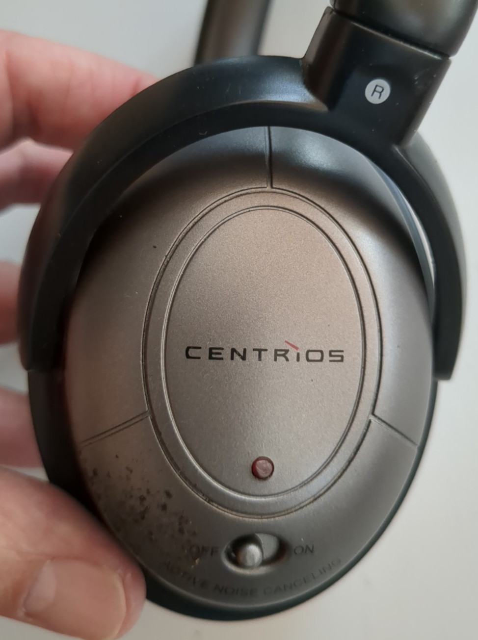 Vintage lot of 5 Headphones AWAI, Radio Shack, Nova-42, Centrios Noise Canceling