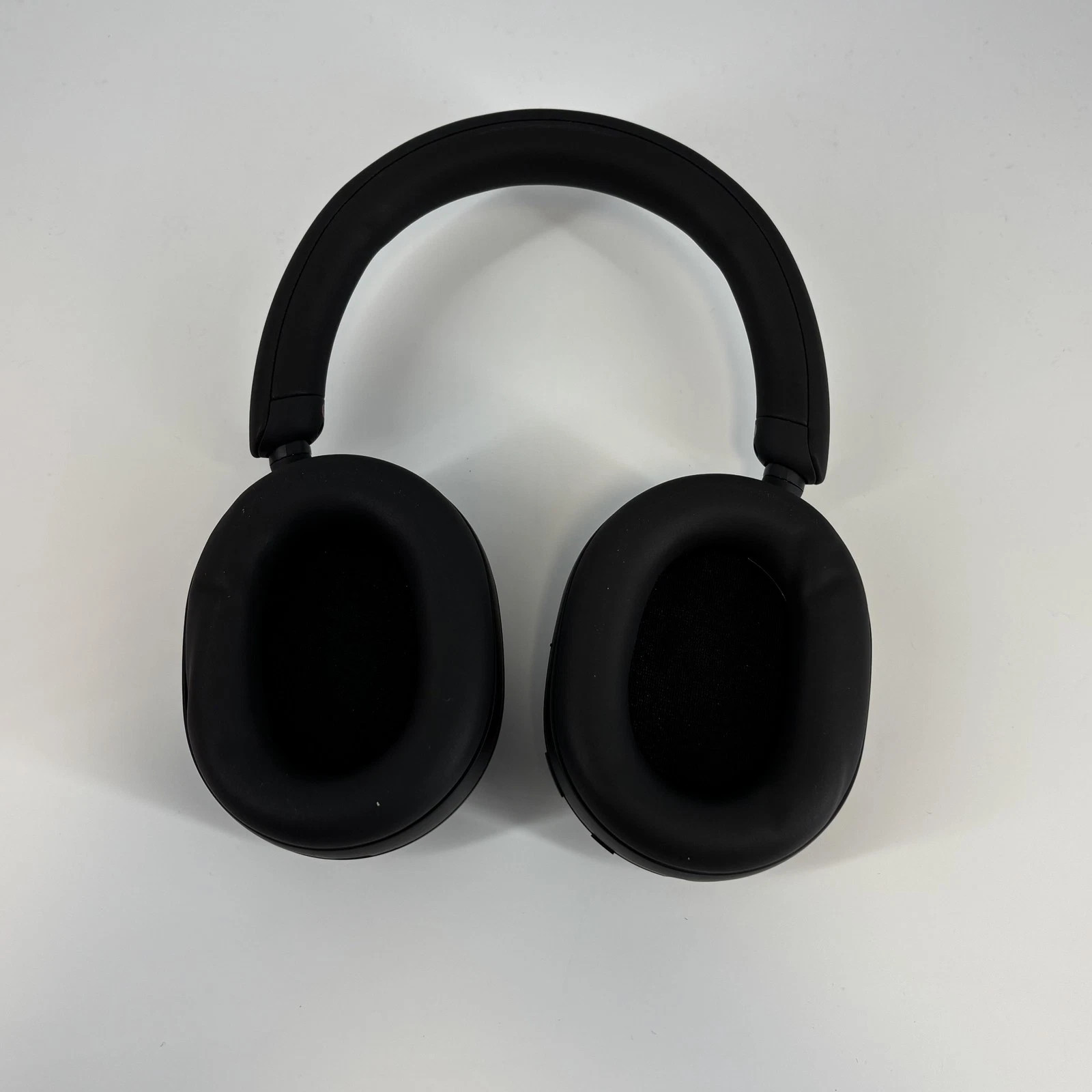 Sony WH-1000XM5 Headphones Black – Excellent