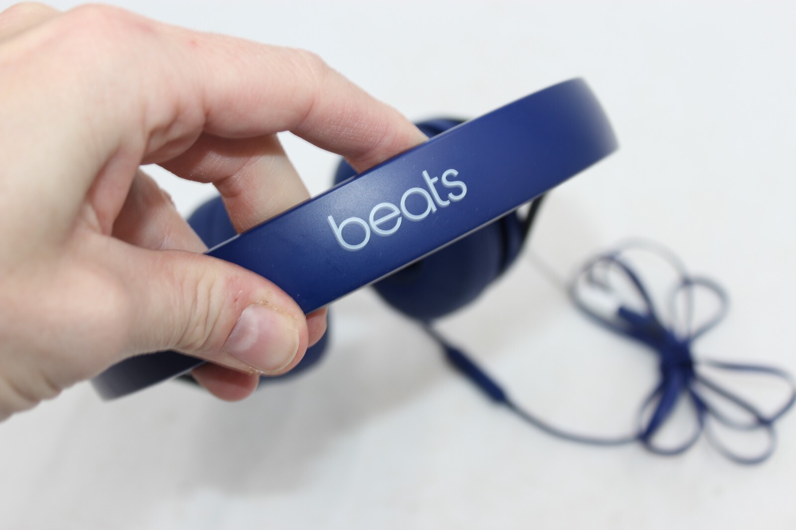 Beats EP Wired Headphones – Battery Free BLUE Silver Corded w/Iphone adapter