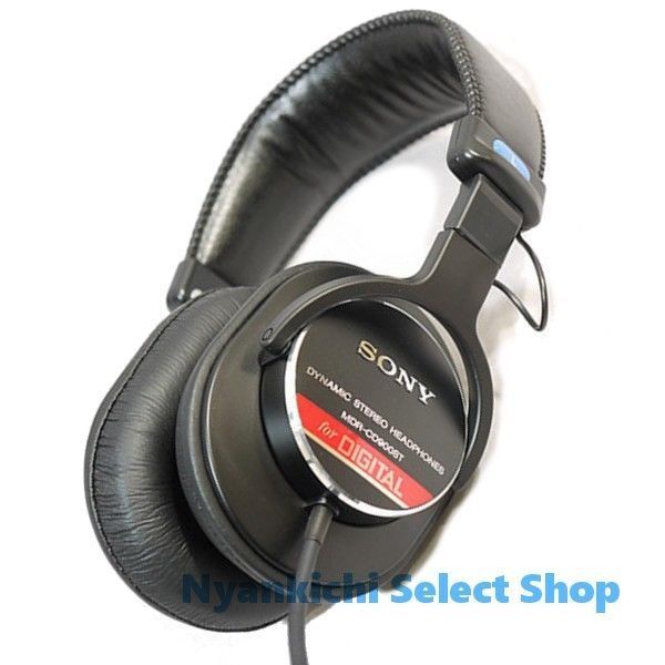 SONY MONITOR HEADPHONES MDR-CD900ST Japan model NEW