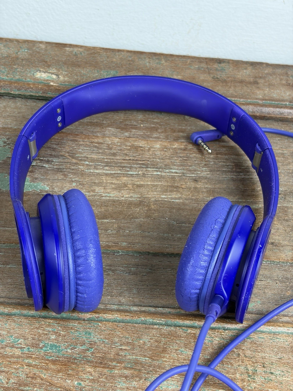 Beats by Dr. Dre Solo HD On-Ear Headphones Purple with Cord Tested Working