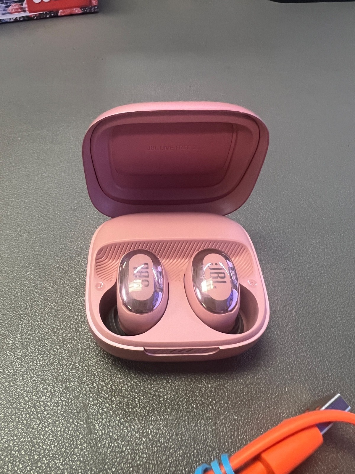 JBL Live LIVE FREE 2 TWS, True wireless Noise Cancelling earbuds-PINK