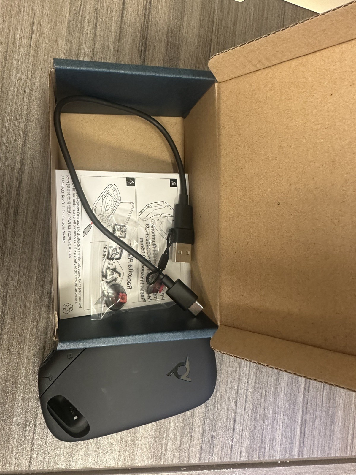 HP Poly Voyager Legend 50-M Bluetooth UC Headset AJ8V4AA#AC3