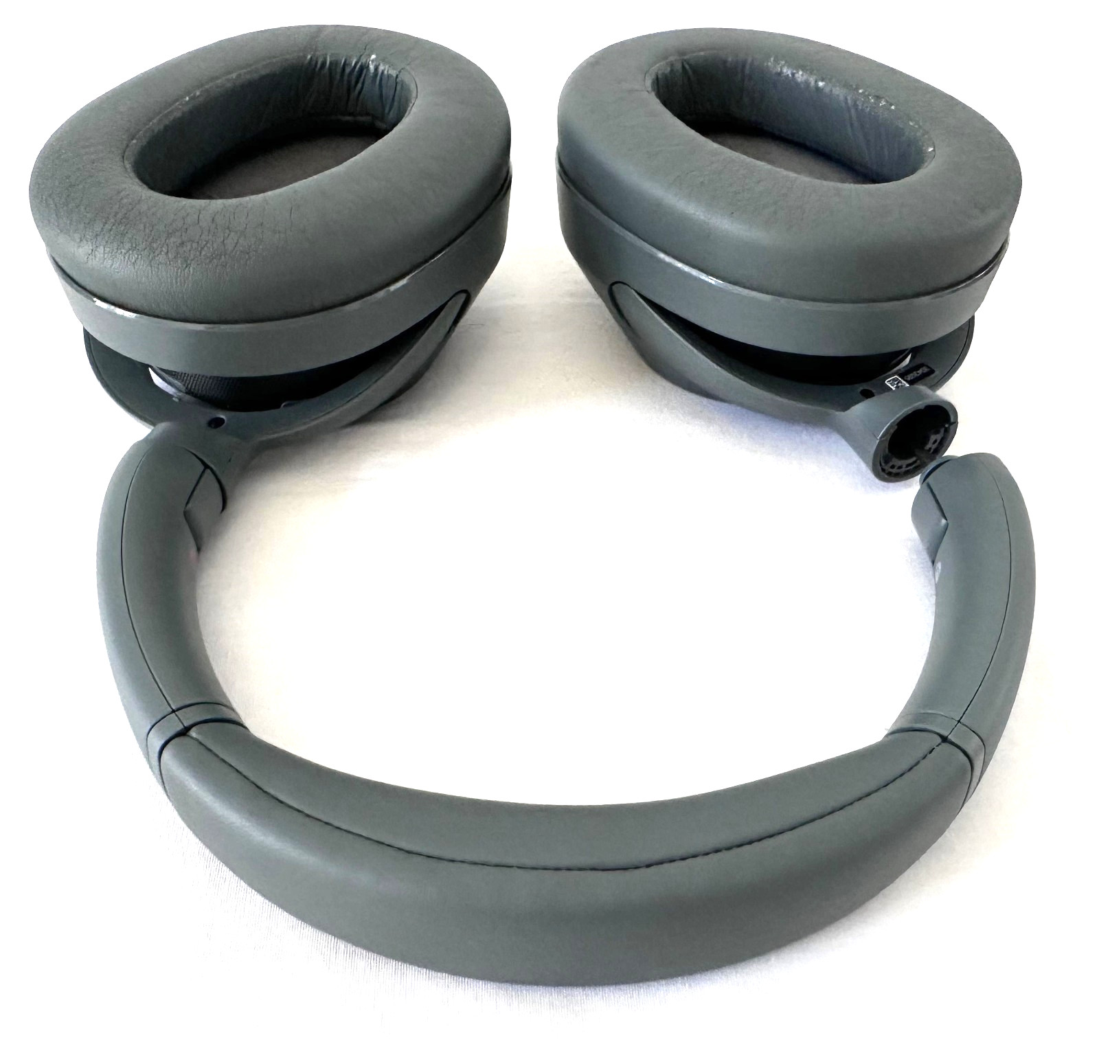 Sony ULT WEAR 900N Wireless Noise Canceling Headphones Gray Broken left side 1.3