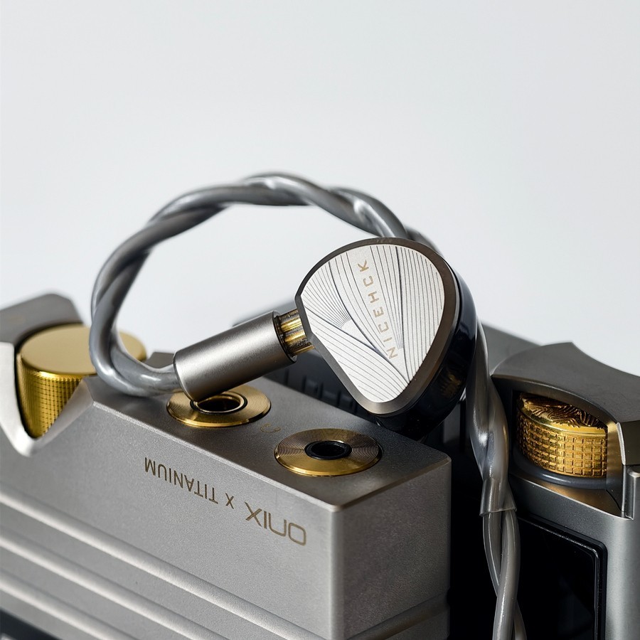 NiceHck NX8Ti Limited Edition Wired 1dd+ 6ba+1pzt In Ear Hifi Earphone
