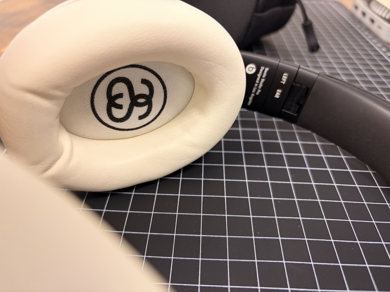 Beats x Stussy Studio3 Wireless Headphones Black/Beige w/ Stussy Case