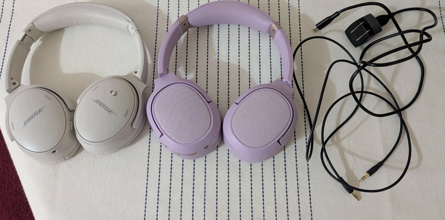 Bose QuietComfort 45 Noise Cancelling Wireless Headphone-White/ See Description