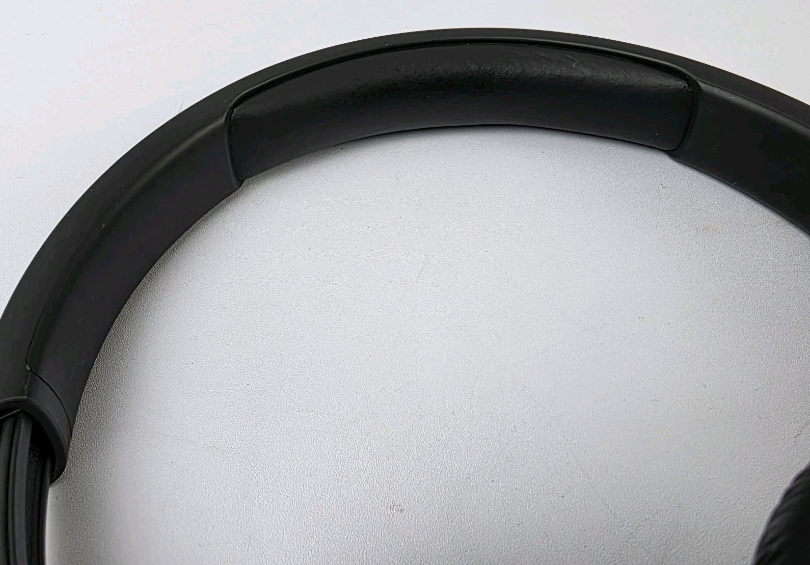 JBL Tune 670NC Black Adaptive Noise Cancelling Wireless On-Ear Headphones Tested