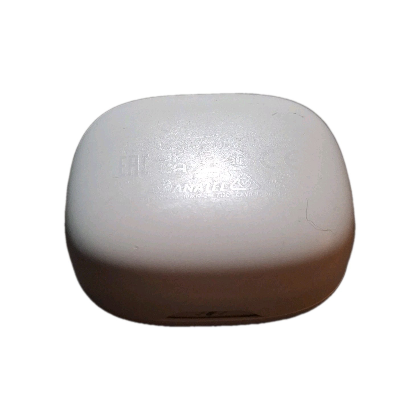 JBL wireless Earbuds White In Case