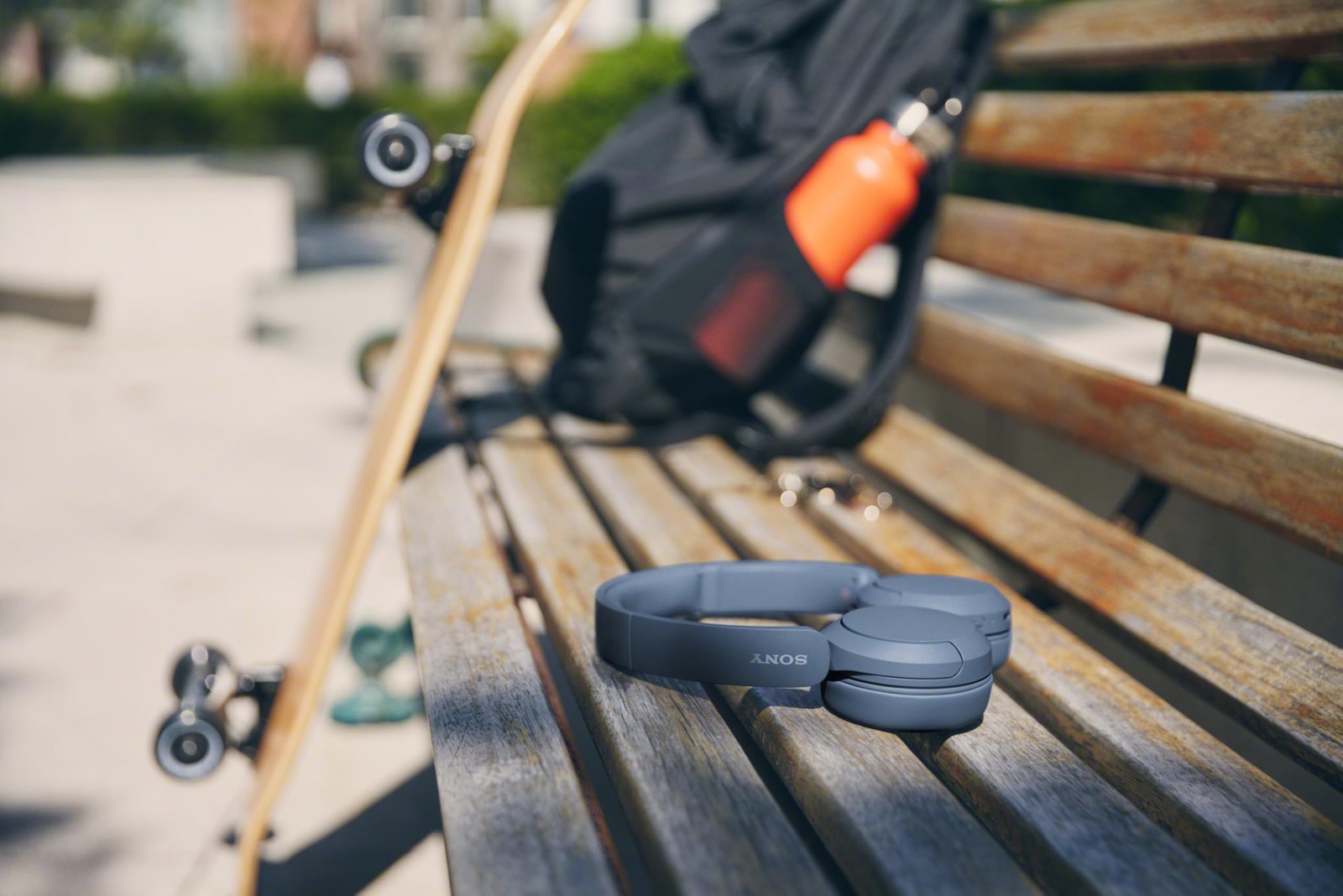 WH CH520 Wireless Headphones Bluetooth On Ear Headset with Microphone and up to