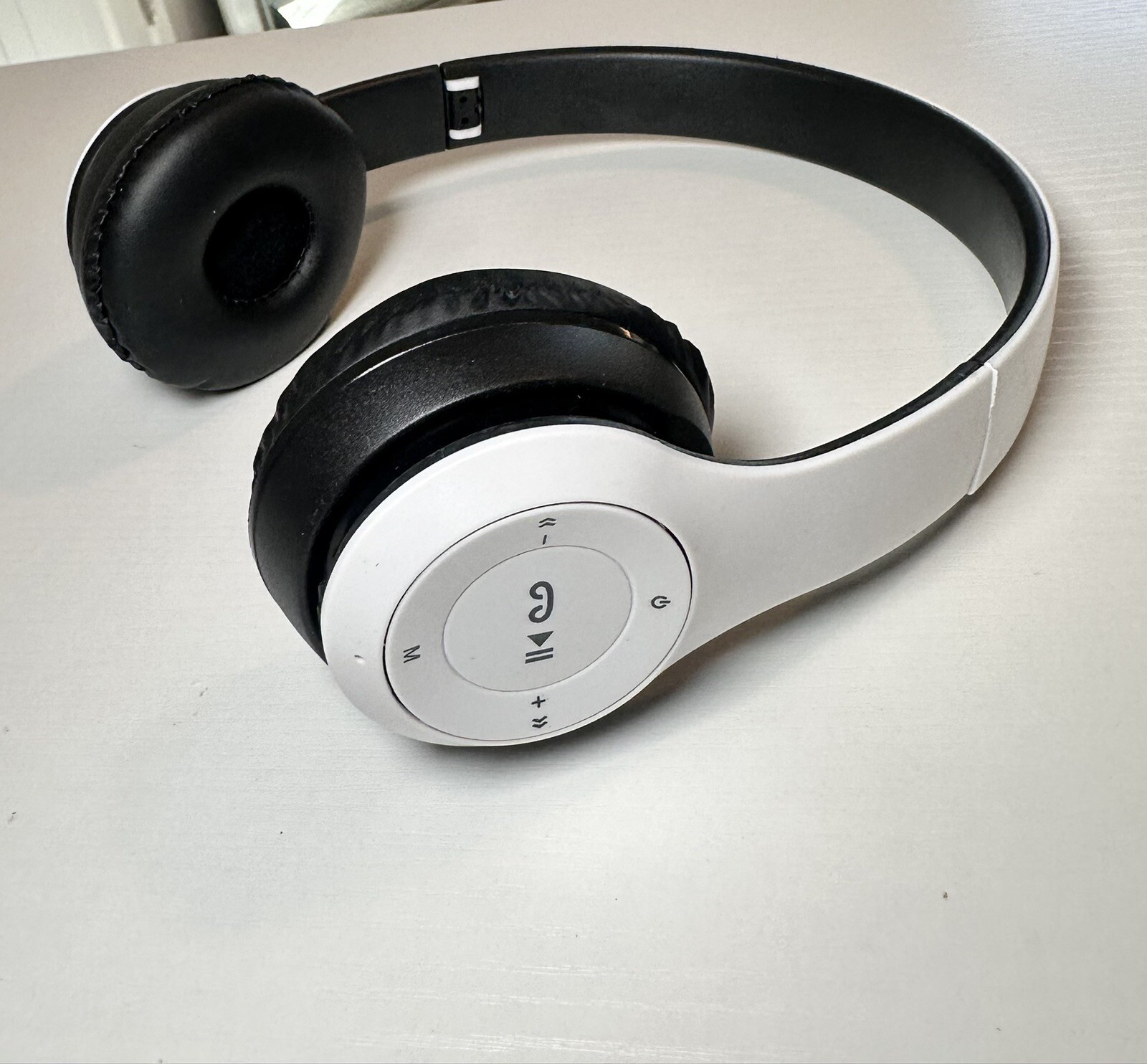 Stereo P47 Bluetooth 5.0 Wireless Headset Foldable Sport Gaming Headphones White