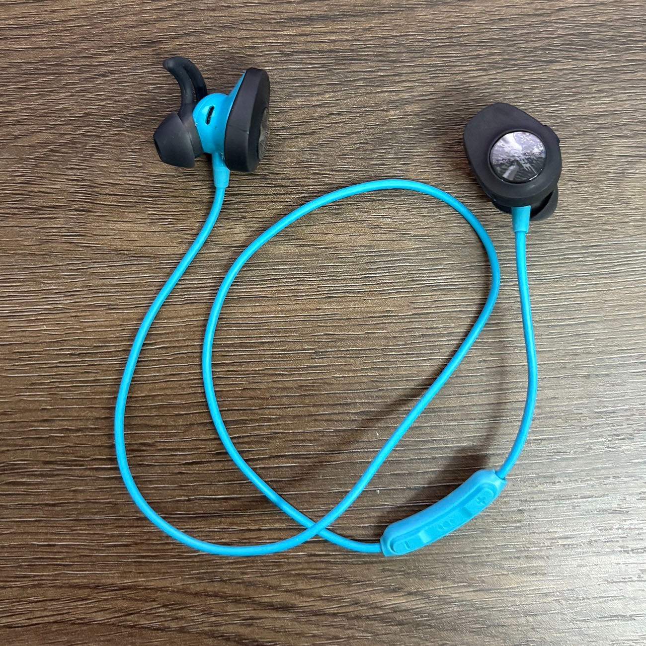 Bose SoundSport In-Ear Headphones Wireless Bluetooth Earphones Earbuds Blue us