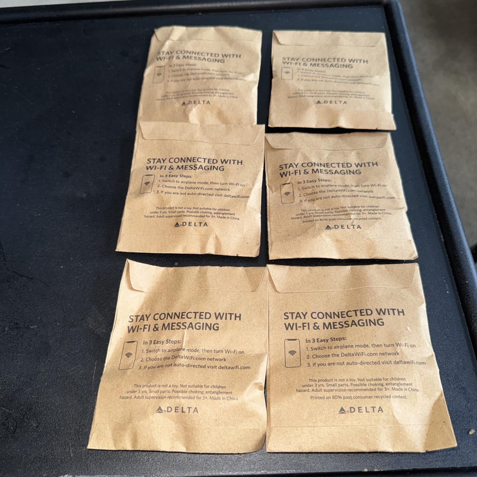 NewHeadphones from Delta Airlines – Lot Of 6
