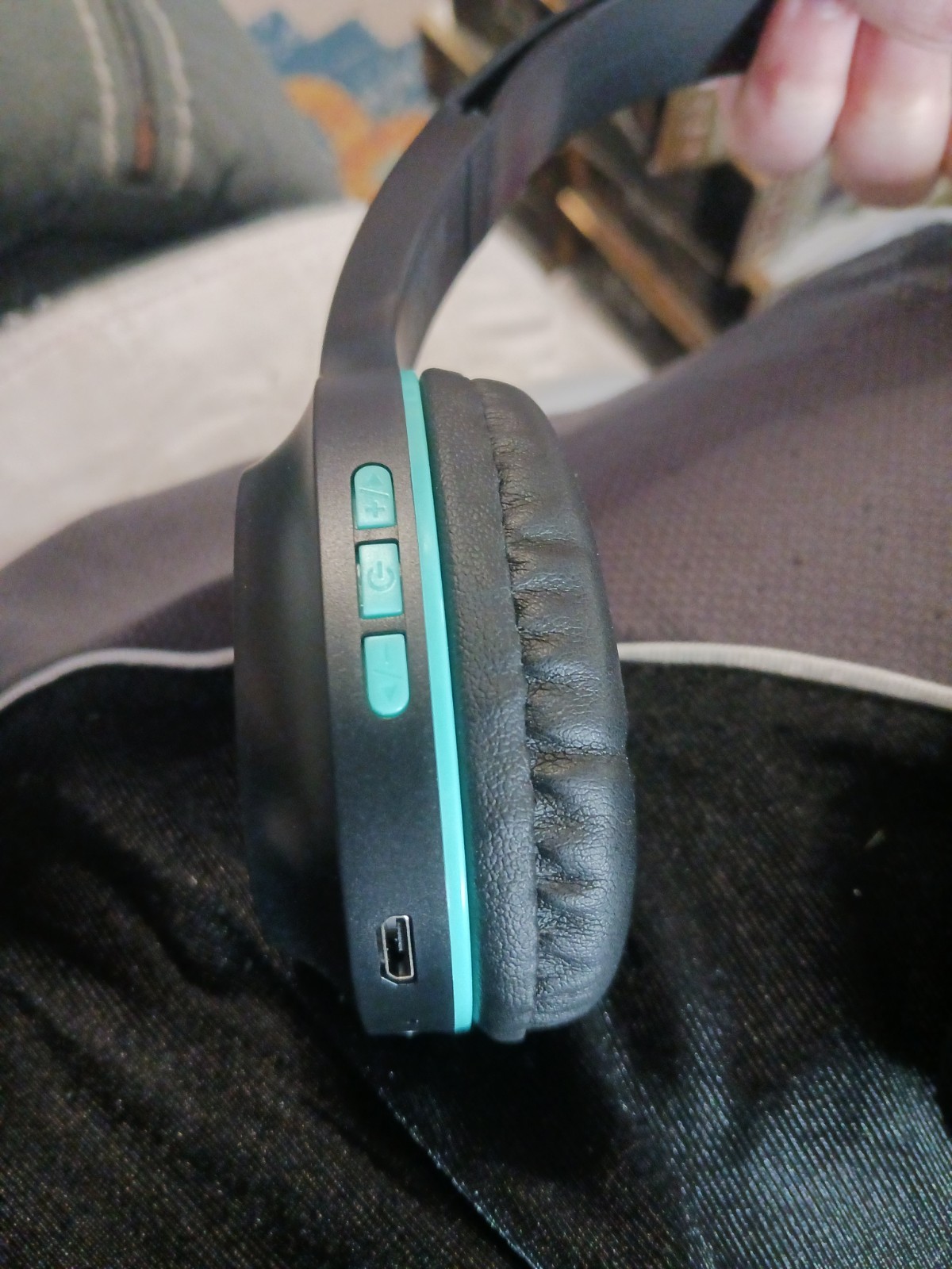 Sentry Kid-Safe Wireless Headphone Kids Headphones. Green And Black. New