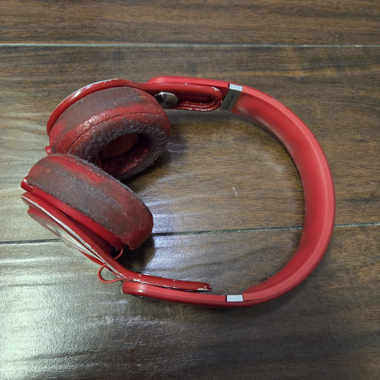 Red Beats Mixr DJ On-Ear Headphones w/Generic Audio Cord | Needs New Ear Cushion