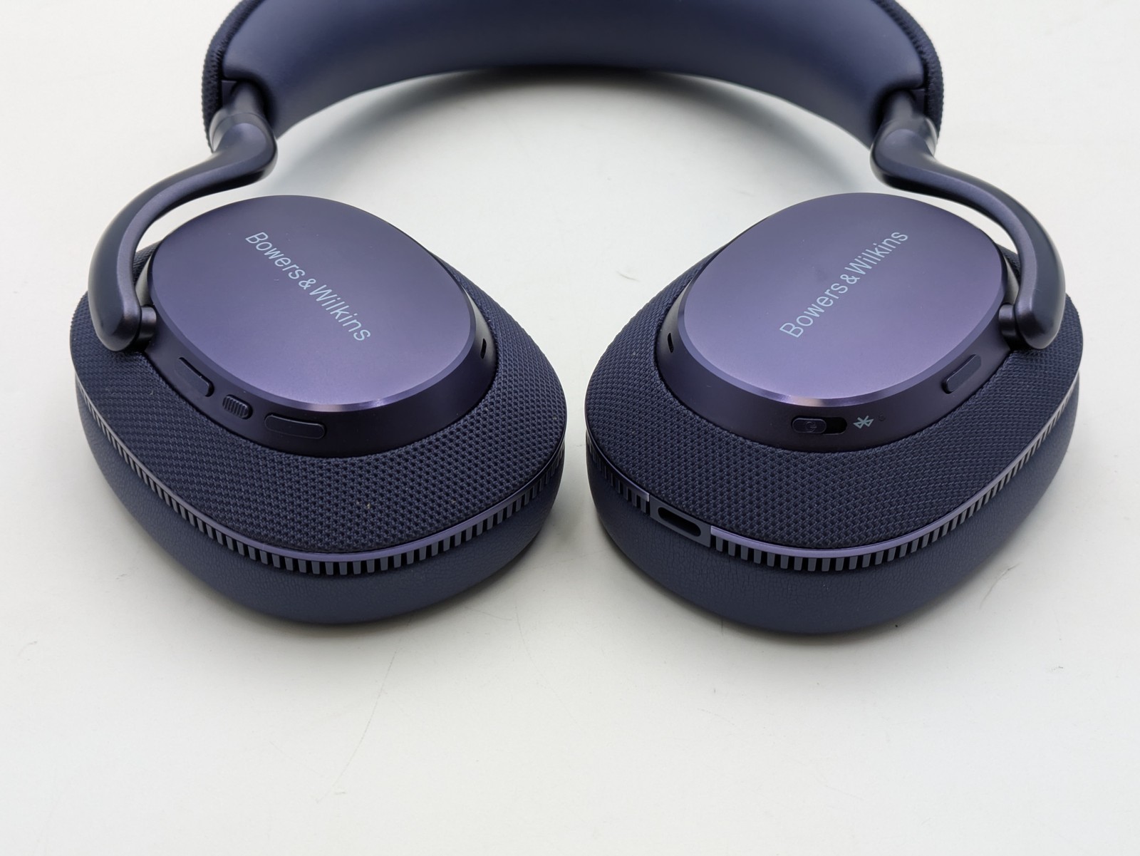 Bowers & Wilkins Px7 S3 Wireless Noise-Canceling Over-Ear (FP45349) Indigo Blue