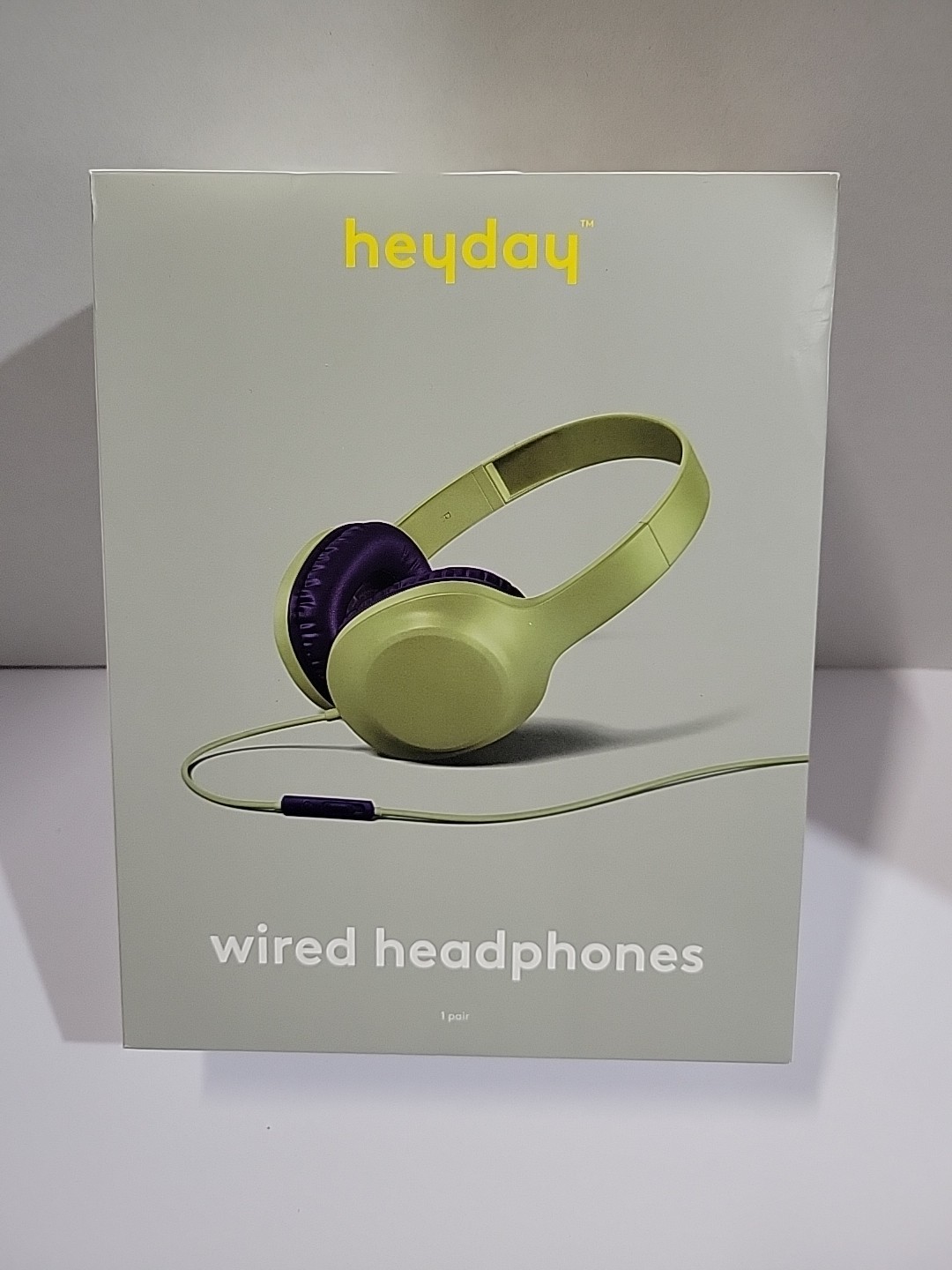 Over-Ear Wired Headphones heyday NEW IN BOX