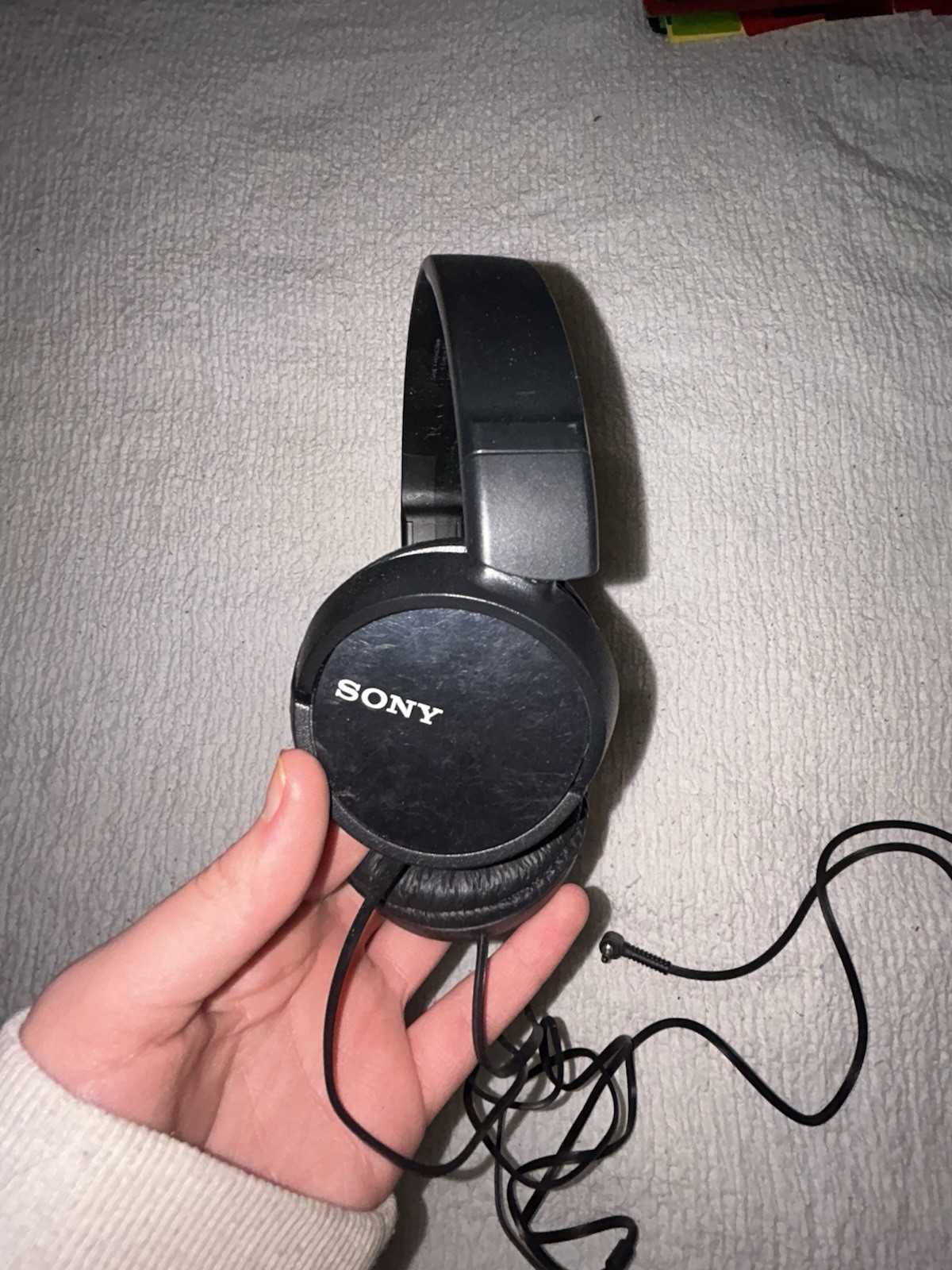 Sony Wired On-Ear Headphones Black Headband 3.5mm Jack Ear-Pad (On the Ear)
