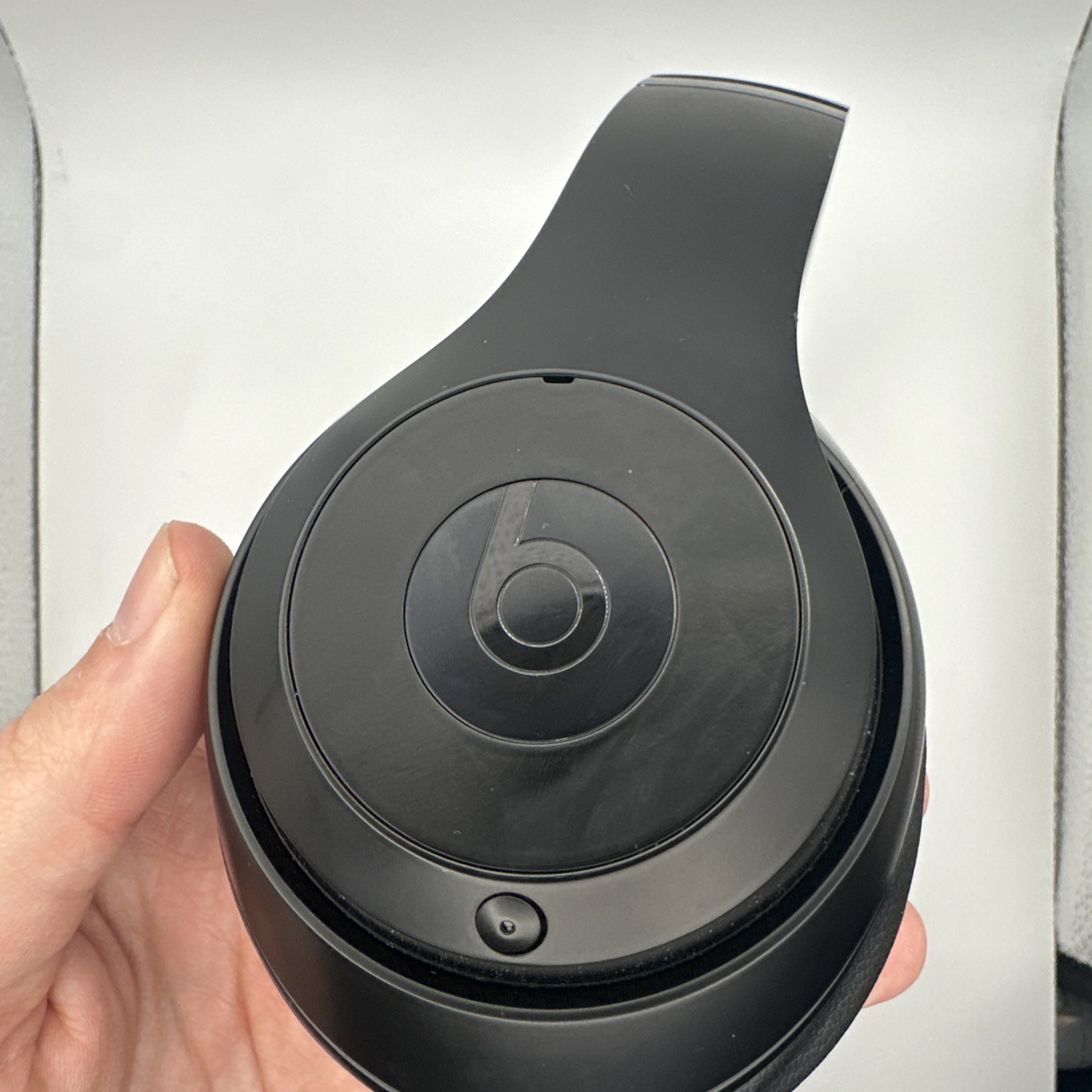 Beats by Dr. Dre Studio3 Bluetooth On Ear Wireless Headphones – Black