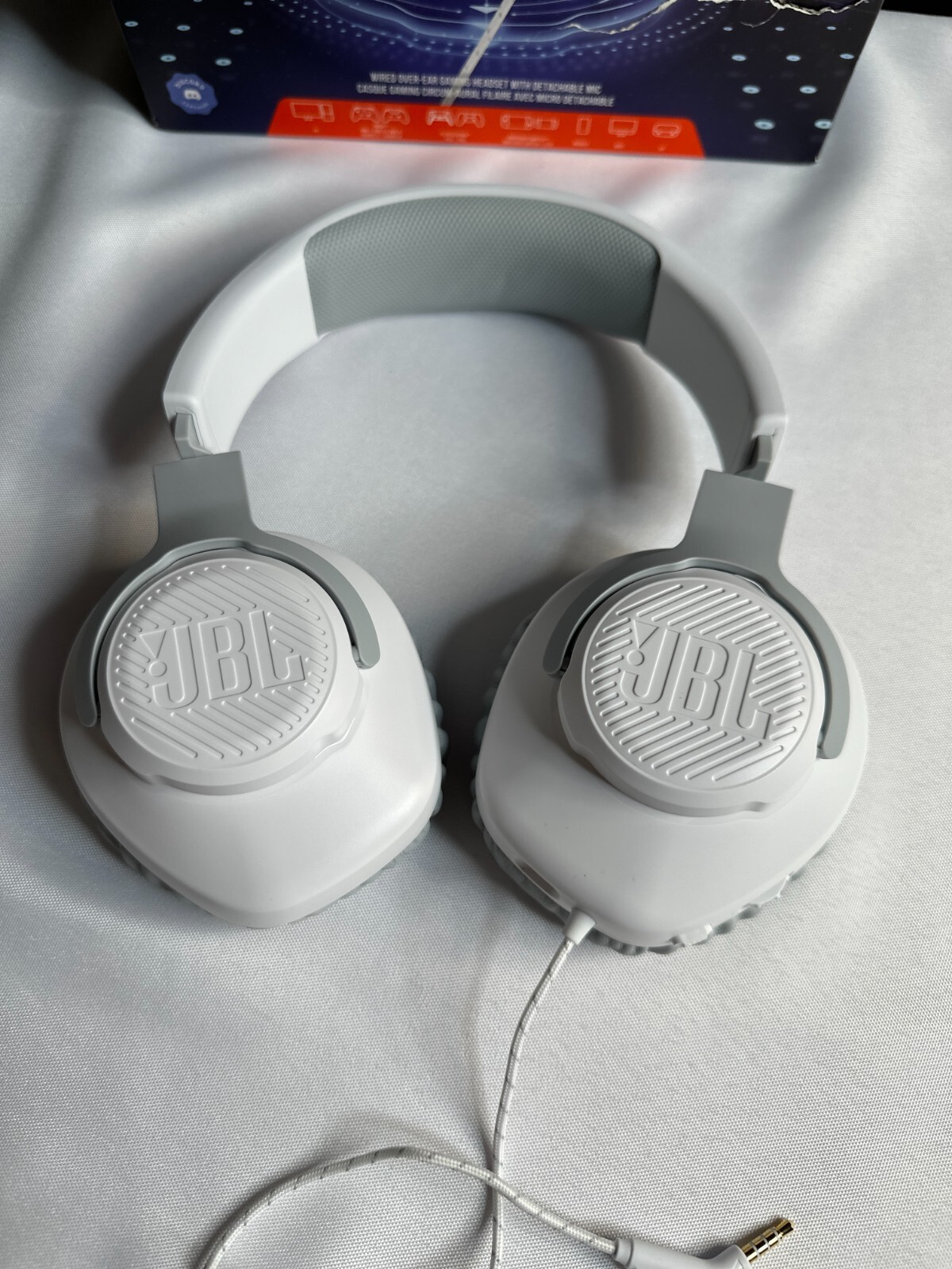 JBL Quantum 100 White Stereo Wired Over Ear Gaming Headphones With Mic