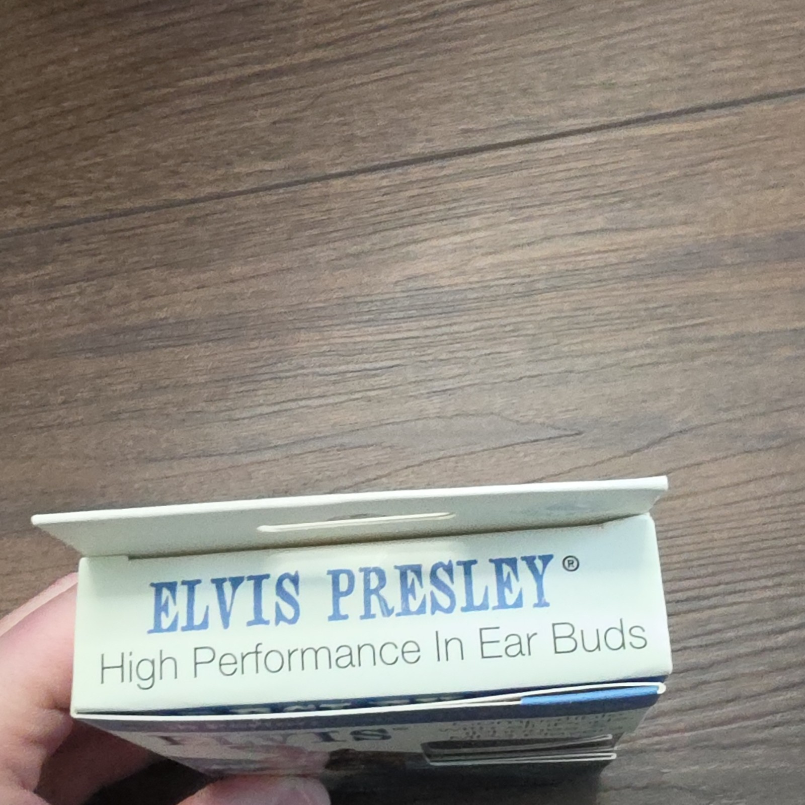 Section 8 ELVIS In-Ear Earbuds 10mm Drivers Gold Plated Plug 3.5mm Jack