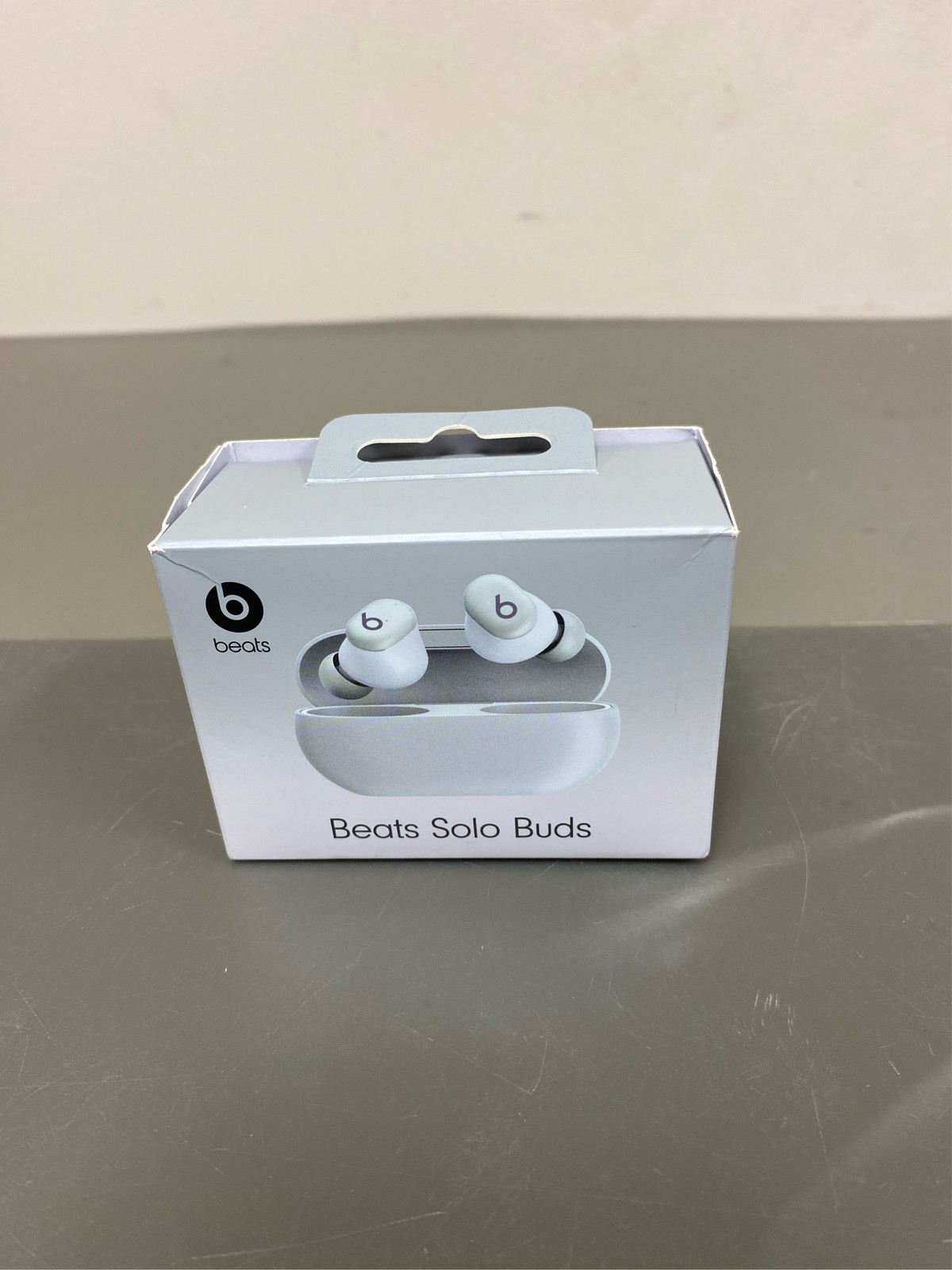 Beats Wireless Bluetooth Earbuds 1