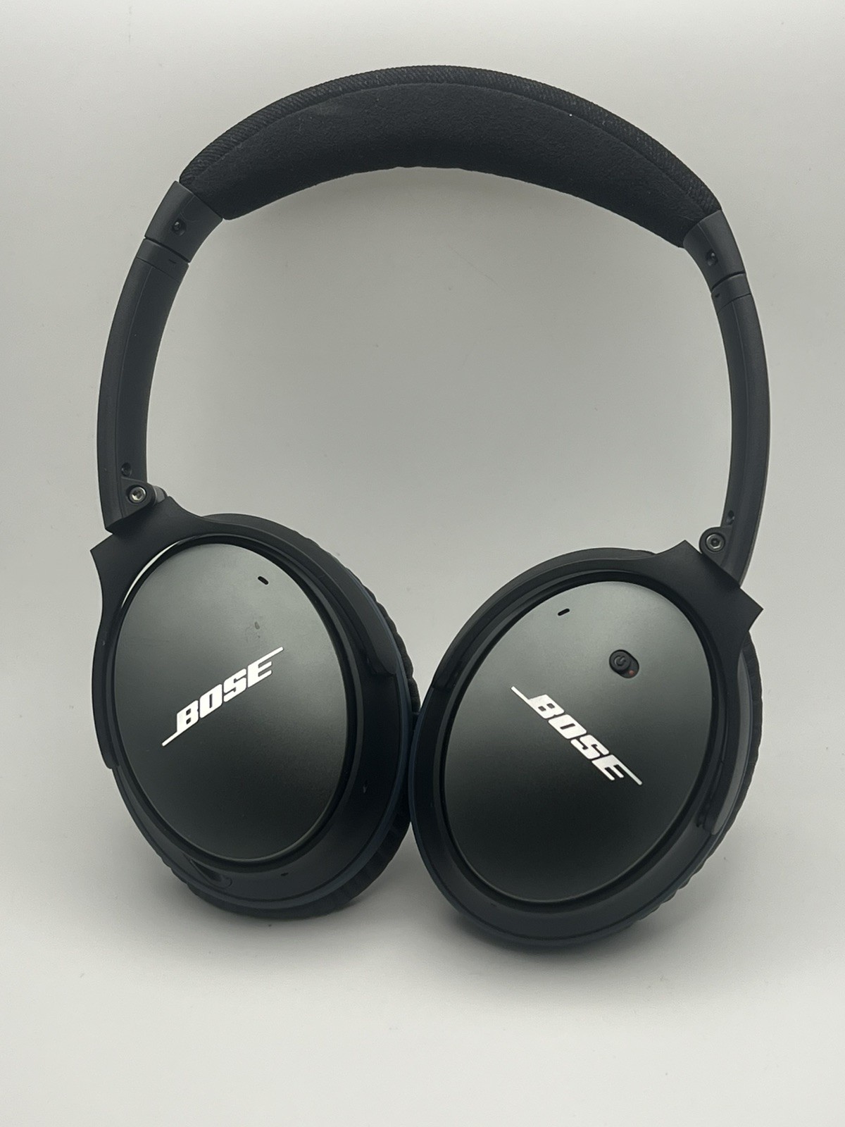 Bose QuietComfort 25 QC25 Wired Headphones – Black With Case